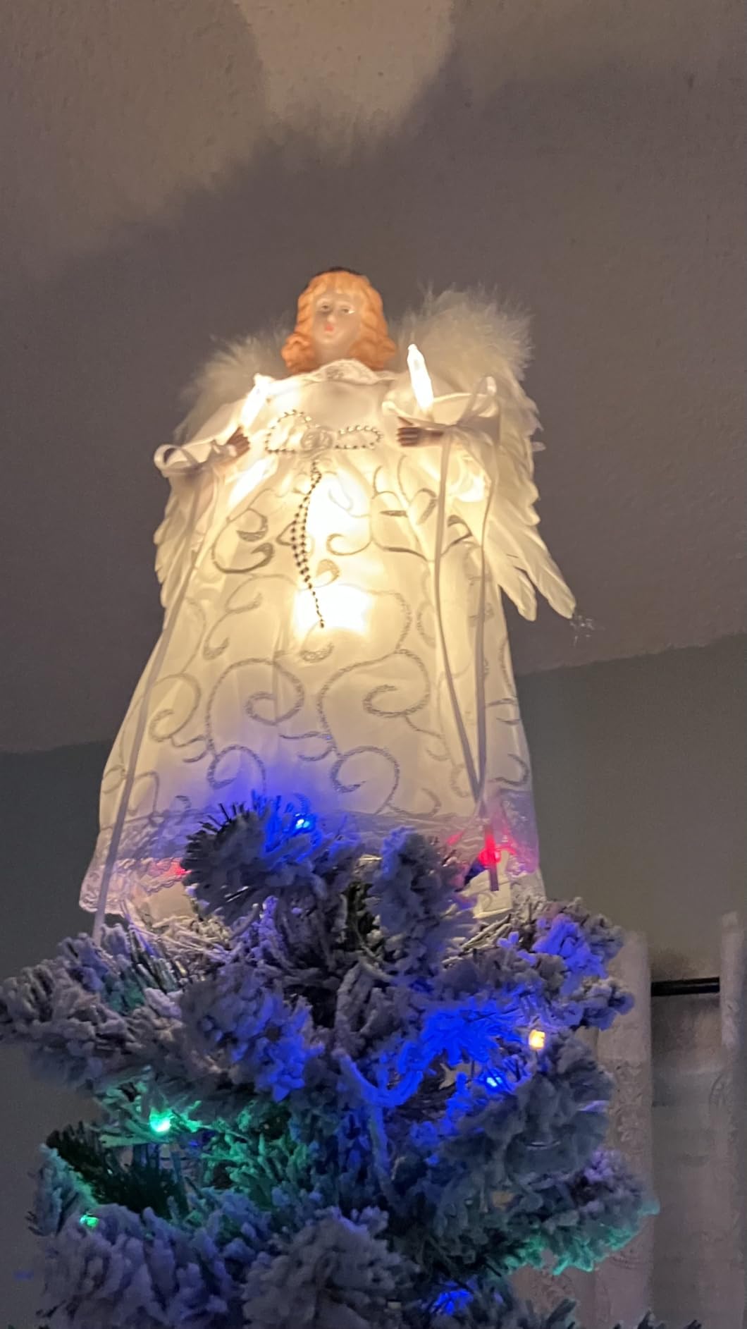 Christmas Tree Topper with Lights | 12.5 inch White Angel Tree Topper | Battery-Powered Tree Toppers Christmas Decorations customer photo 2