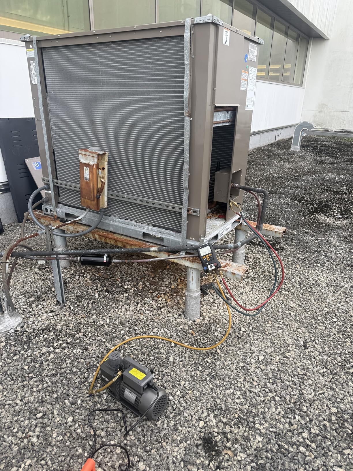 Orion Motor Tech 2 Stage Vacuum Pump, 9 cfm 3/4 hp HVAC Rotary Vane Vacuum Pump with 1.5 Micron Ultimate Vacuum, Two Stage Air Vacuum Pump for R22 R134a R410a HVAC Servicing customer photo 2