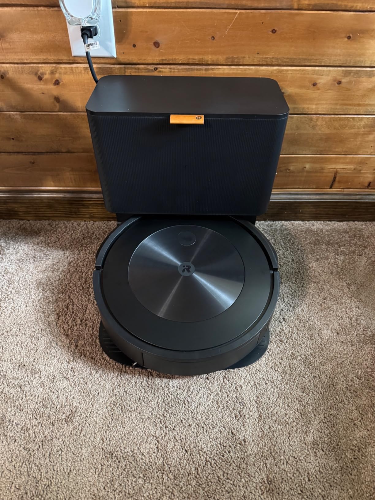 iRobot Roomba j7+ (7550) Self Emptying Robot Vacuum (Renewed Premium) customer photo 1