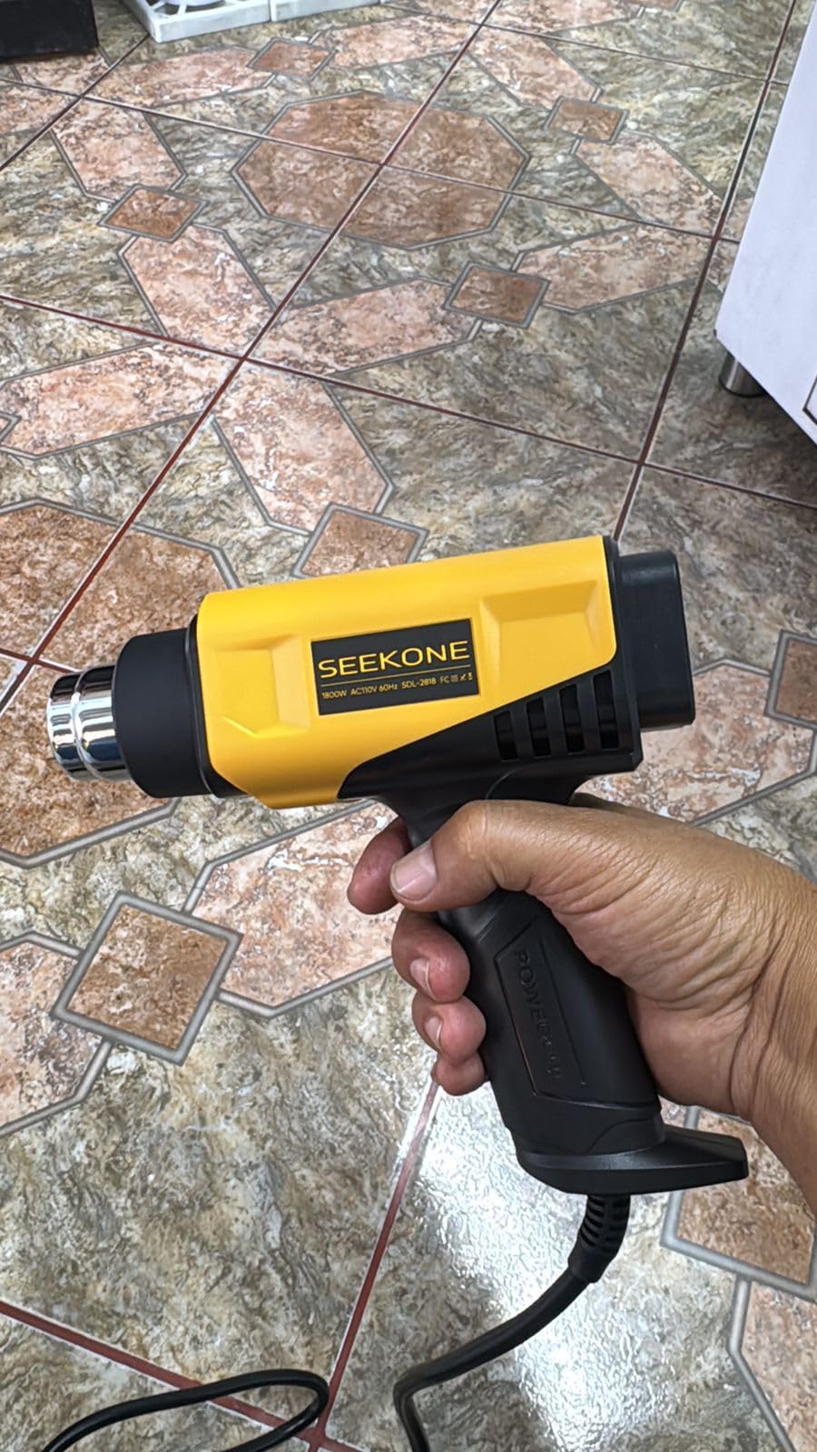 SEEKONE 1800W Heat Gun with LCD Digital Display Compact Design Hot Air Gun Variable Temperature Control 122F-1202F（50C- 650C）with Memory Function and 4 Nozzles for Crafts, Vinyl Wrap, Shrink Tubing customer photo 2