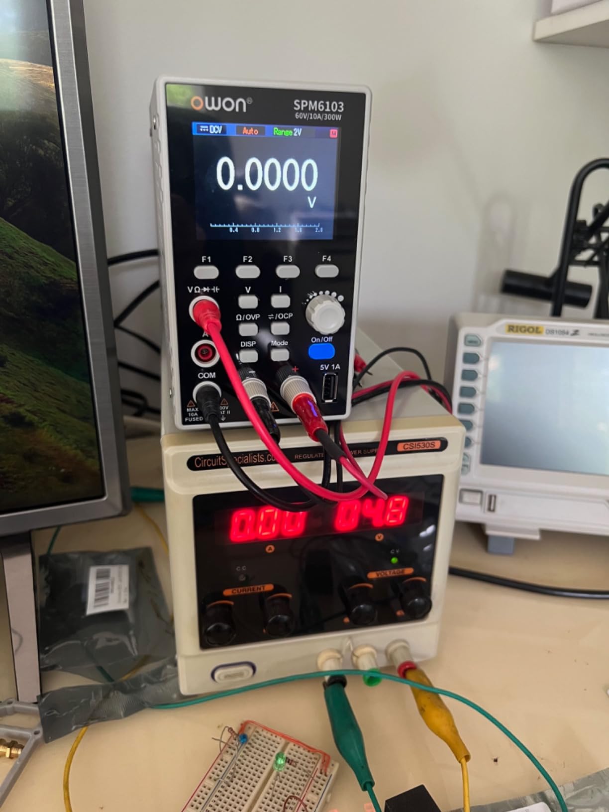 OWON SPM6103 2 in 1 Power & Multimeter (0-60V, 0-10A) DC Variable Power Supply with 2.8 inch LED, USB Interface, 4 1/2 Digital Multimeter customer photo 2