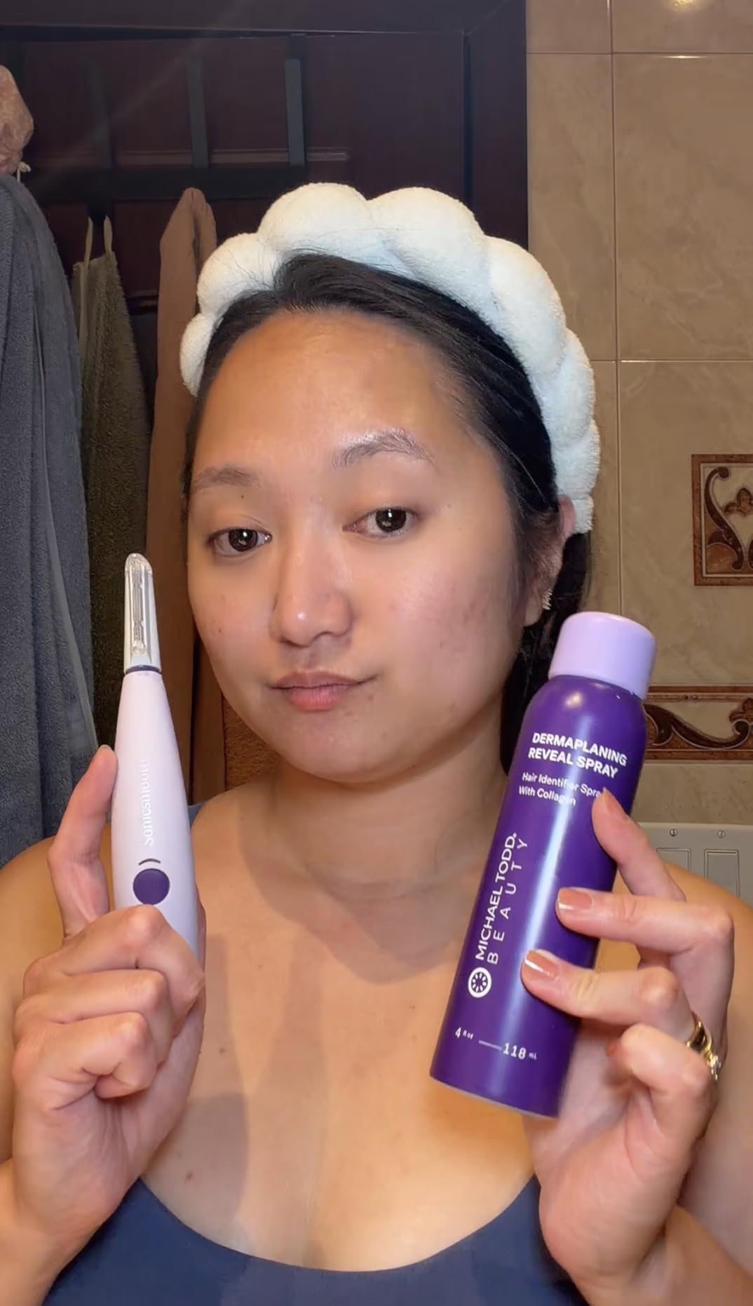 Michael Todd Beauty Sonicsmooth Dermaplane Razor for Women Face + Eyebrow trimmer Dermaplaning System - Peach Fuzz Remover - 8 Weeks of Dermaplaning Blades customer photo 2