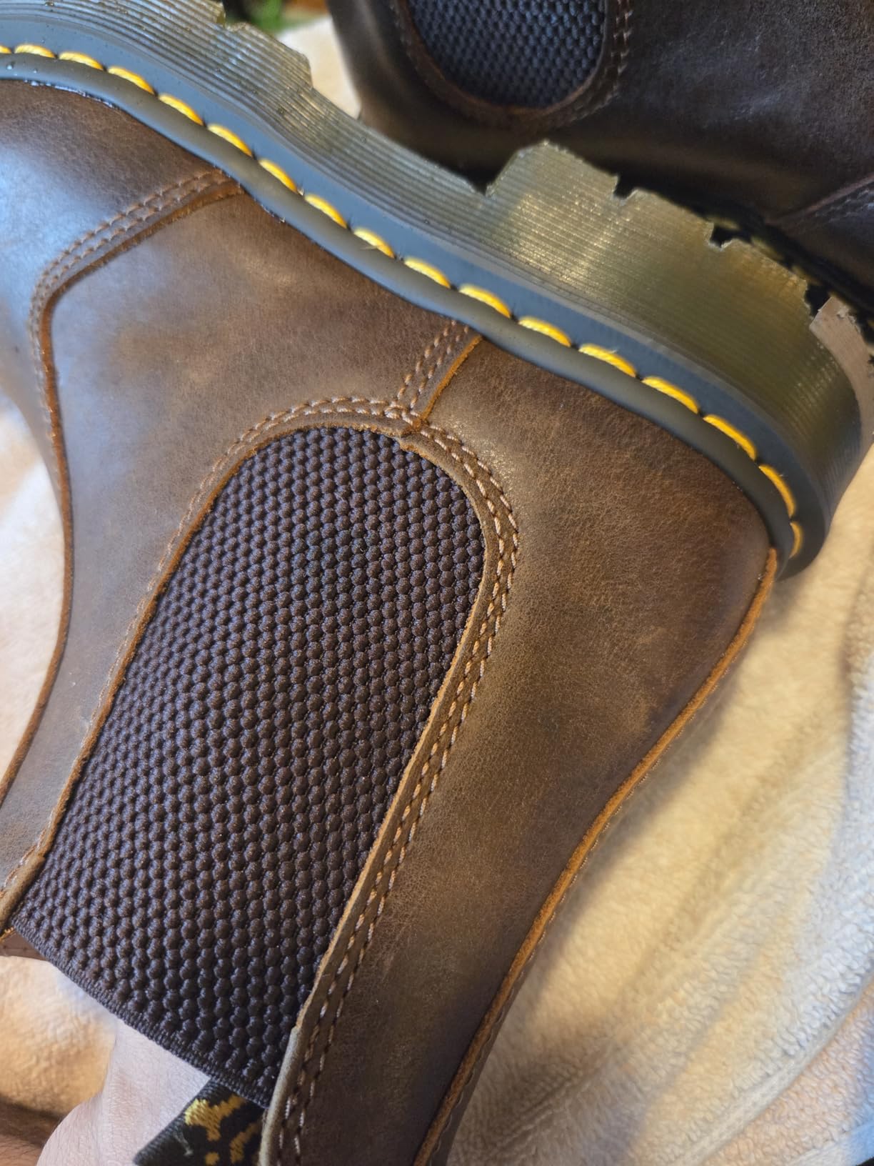 2976 Originals Chelsea, Unisex, Twin Gore, Slip Resistant Boot customer photo 2