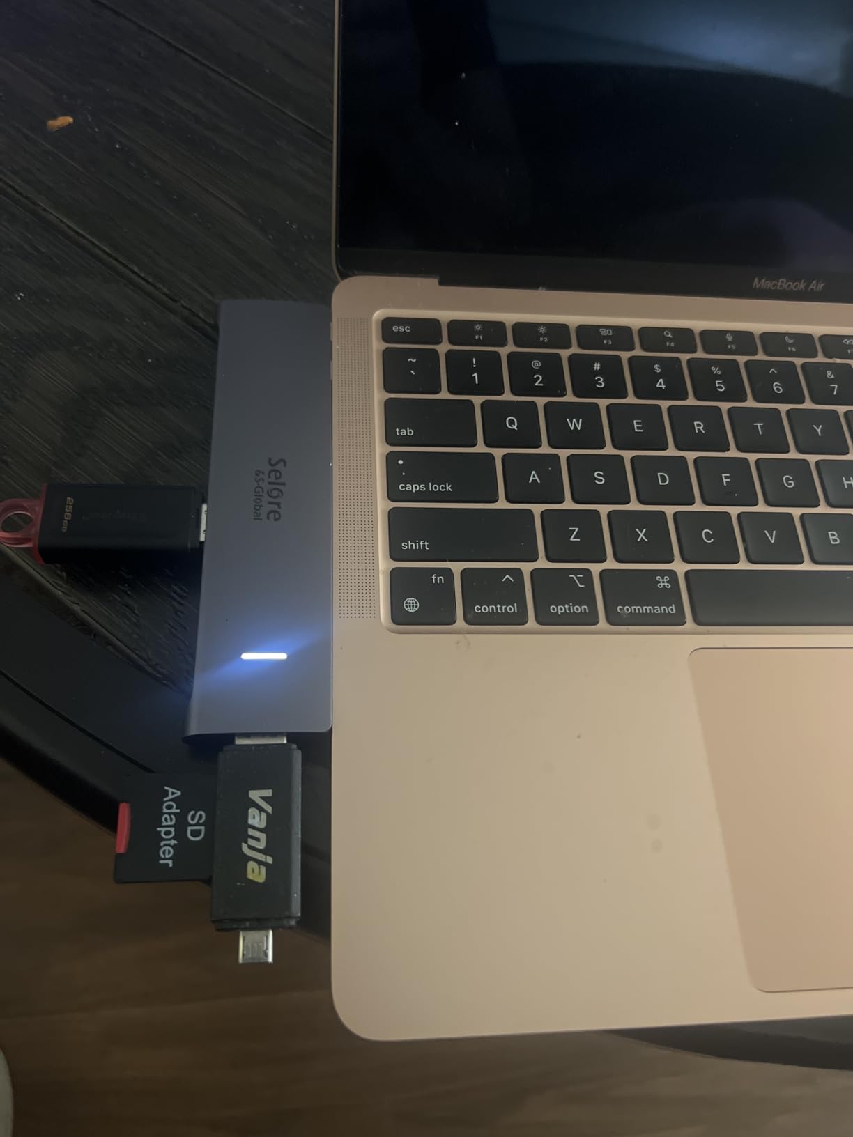 Selore USB C Docking Station Dual Monitor, Laptop Docking Station, 14 in 1 Docking Station 3 Monitors with 2 HDMI, VGA, 10G USB A/C, 100W PD, 6 USB A/C Ports, USB C Hub Multiport Adapter for Windows Laptops customer photo 2