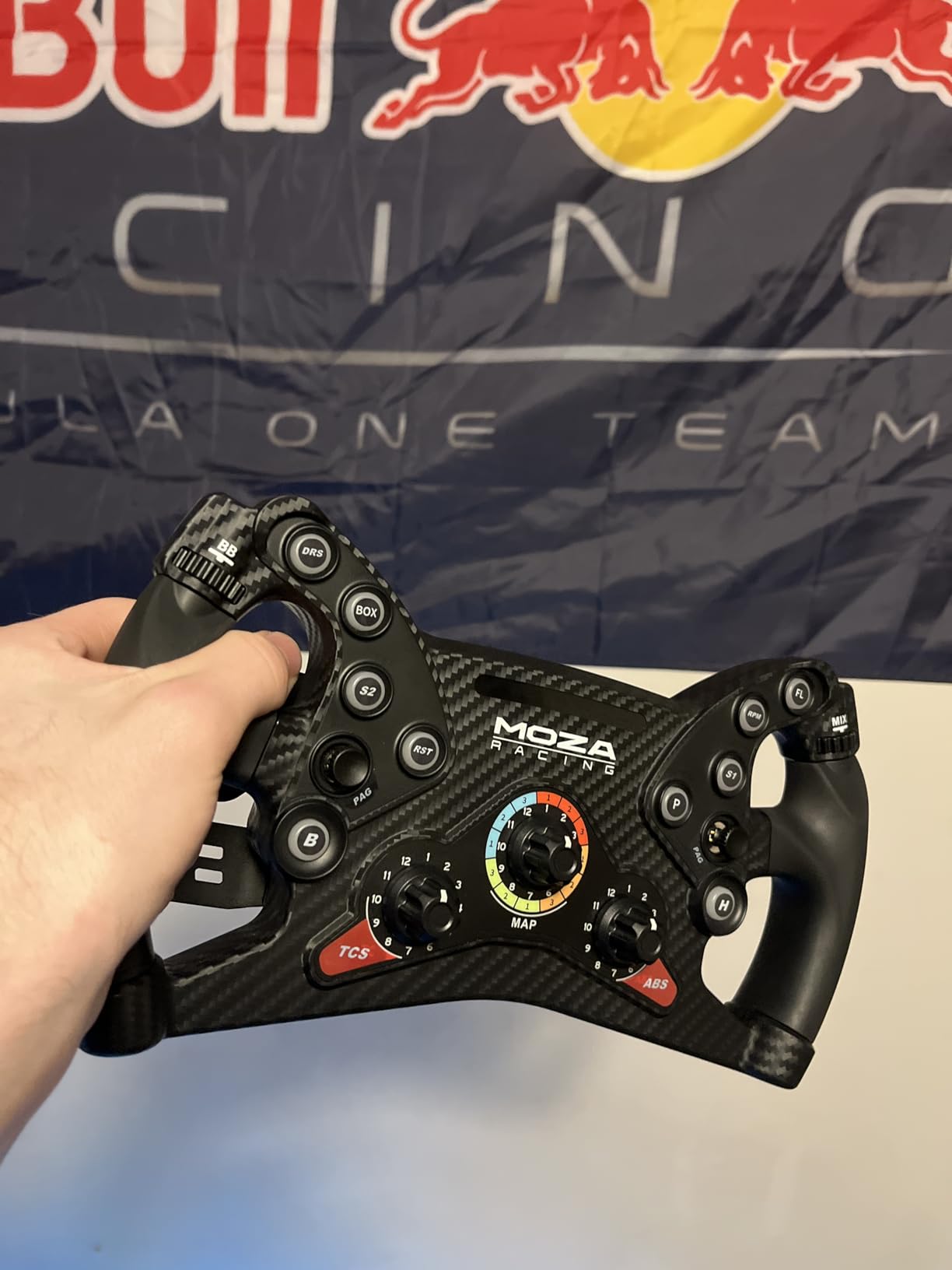 MOZA KS Steering Wheel 300mm Butterfly Style GT Racing Wheel, Fully Customizable Sim Racing Gaming Simulator, Compatible with 3rd-Party Bases via Hub customer photo 1