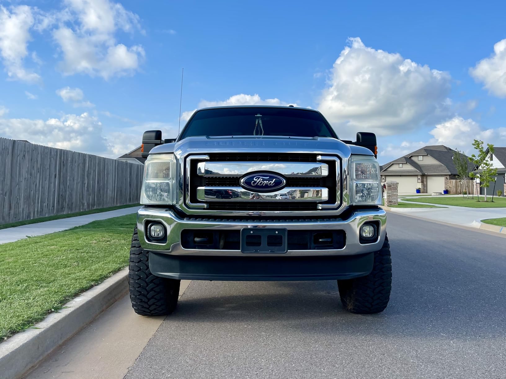 Meguiar's Ultimate Headlight Restoration Kit - Remove Yellowing and Cloudiness - 18+ Months of Protection customer photo 1