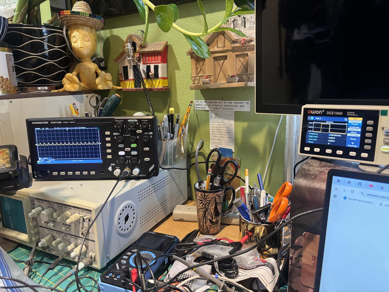 OWON Waveform Generator, 60MHz Bandwidth, 300MSa/s Sampling Rate, 14 bits Vertical Resolution, 8K Waveform Length, 5 Basic Waveforms, 160 built-in Arbitrary Waveforms DGE1060 customer photo 1