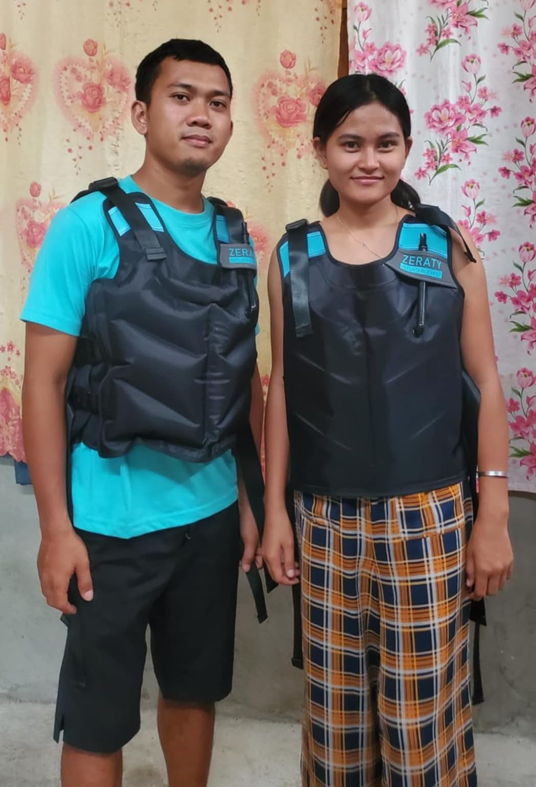 Zeraty Inflatable Snorkel Vest - Portable Snorkel Jacket for Adults 90-220 lbs, Lightweight Buoyancy Aid with Quick Inflation, Ideal for Swimming Boating Paddleboarding Water Sports customer photo 1