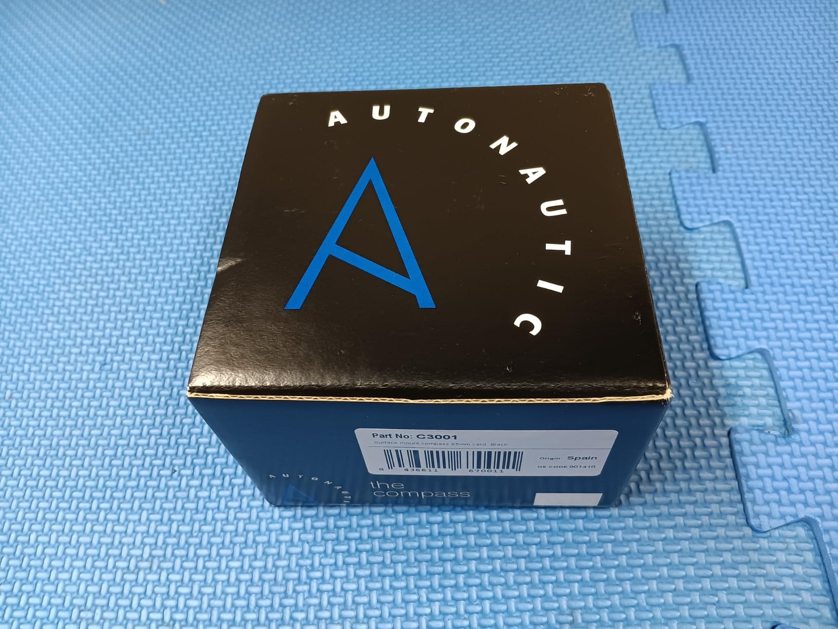Autonautic Surface Mount Compass - Suited for use in a Rib or Dinghy customer photo 2