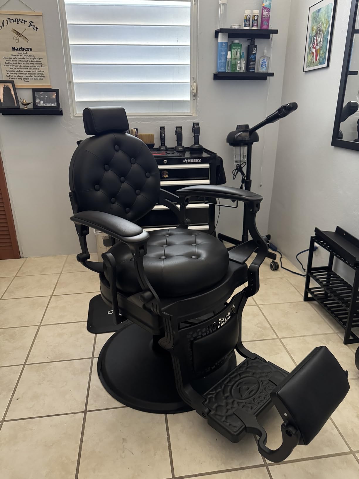 Antlu Barber Chair Salon Chair Hair Stylist, Vintage Heavy Duty 700lbs Hair Styling Chairs for Tattoo Barbershop Beauty Massage Tattoo (Black) customer photo 2