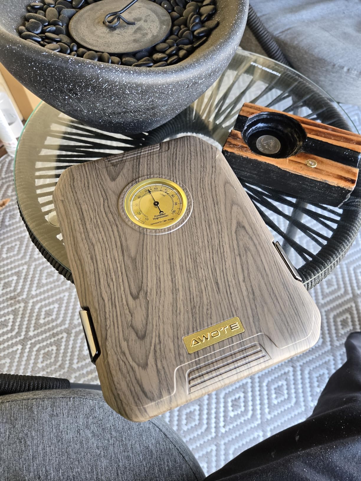 Travel Cigar Humidor Case - Cedar Lined, V Cut Cutter, Portable Humidor with Humidifier & Hygrometer, Holds 7-9 Cigars, Includes Lighter - Gift Set customer photo 2