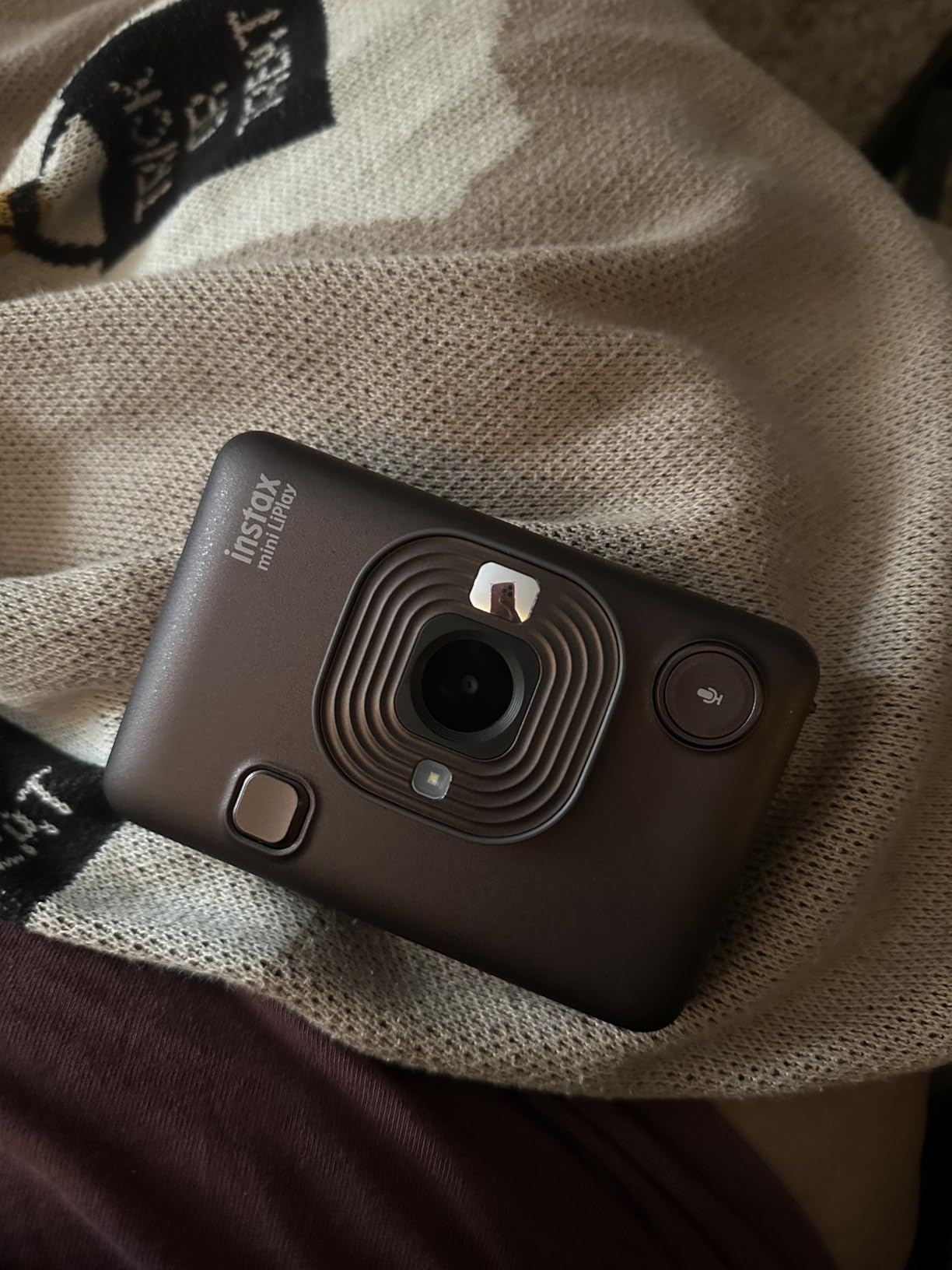 INSTAX Mini LIPLAY Hybrid Instant Camera - Matcha Green customer photo 2