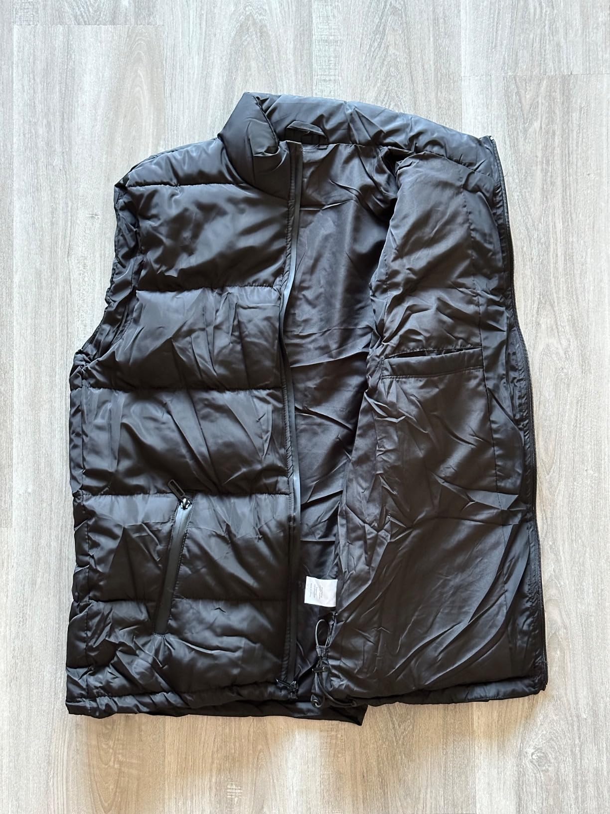 Men's Lightweight Puffer Vest Outerwear Winter Water-Resistant Sleeveless Jacket for Outdoor Casual Work Golf customer photo 1