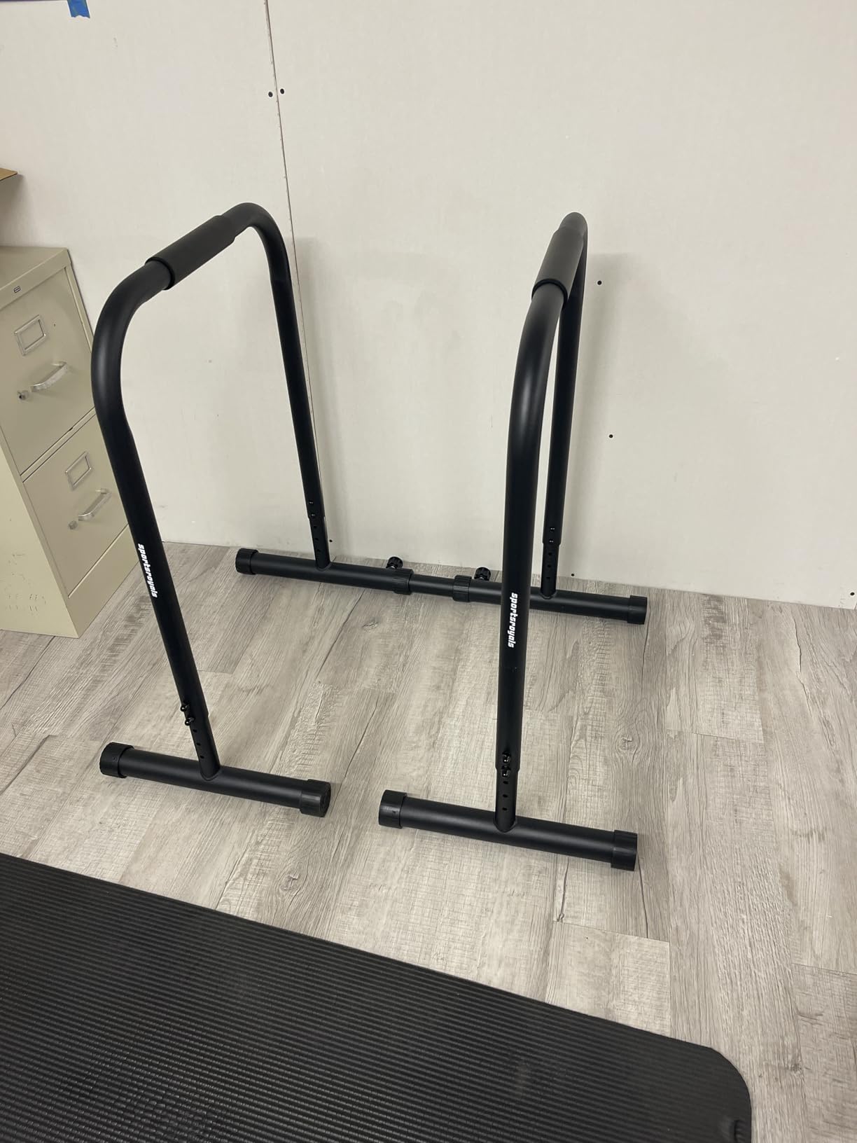 Sportsroyals Adjustable Dip Bar Station, Heavy Duty Parallette & Parallel Bars, 400LBS Stable Dip Stands for Home Gym, Calisthenics & Upper Body Workout Equipment customer photo 1