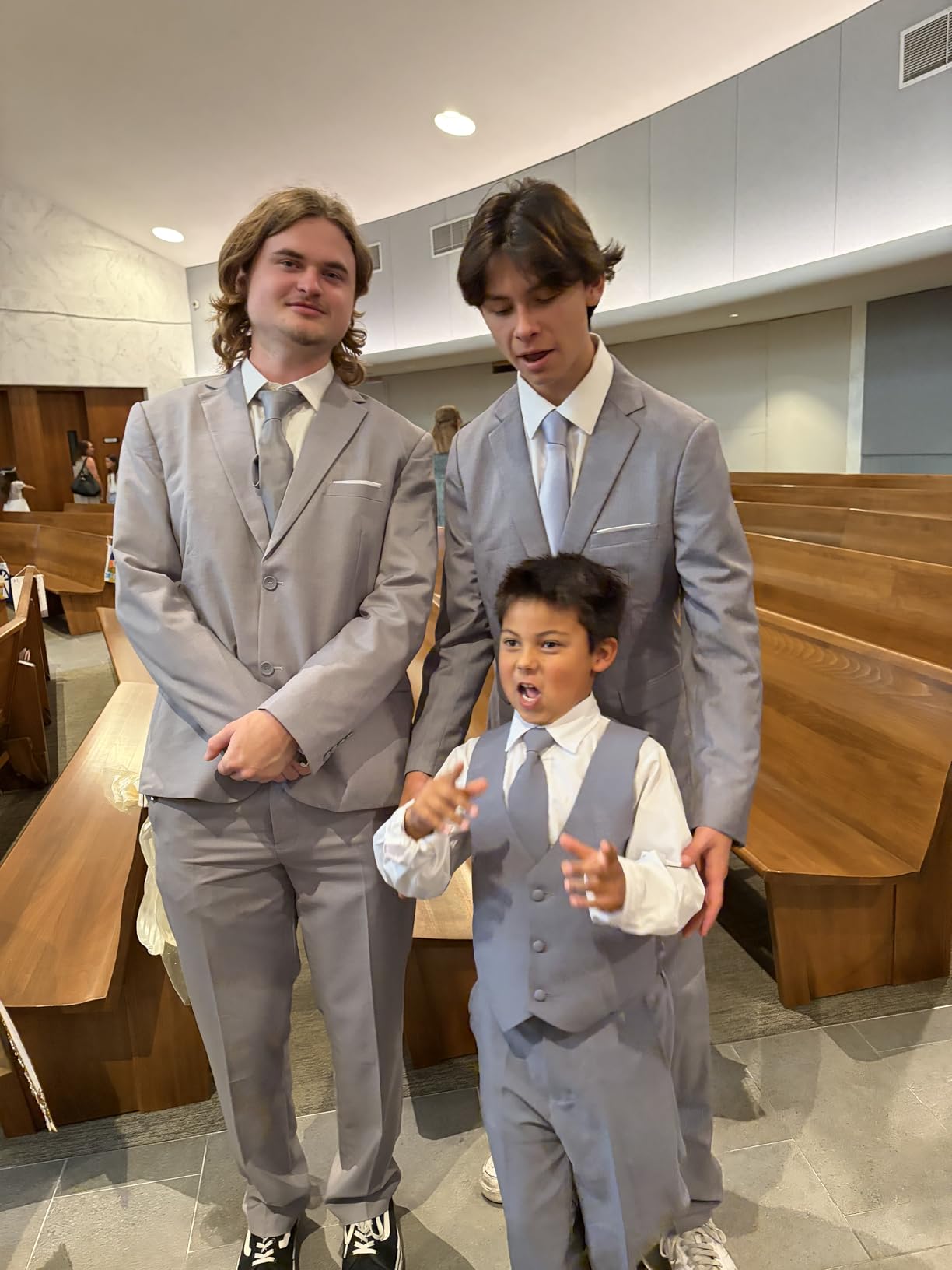 Men's 3-Piece Slim Fit Suit with Bow Tie, Single Button Blazer Vest Pants Set for Wedding Business, Formal Suit for Men customer photo 1
