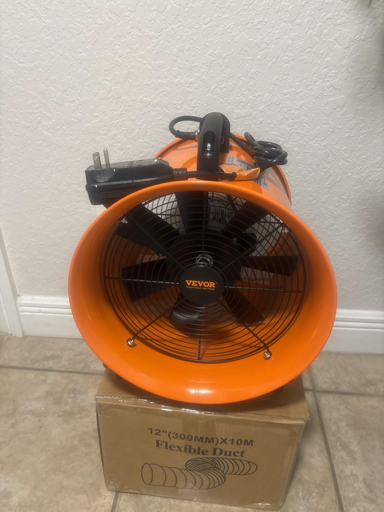 VEVOR Air Mover Blower Fan 12 Inch, 3198CFM 585W with 33ft Flexible Duct, Industrial Portable Ventilator Blower/Exhaust customer photo 2