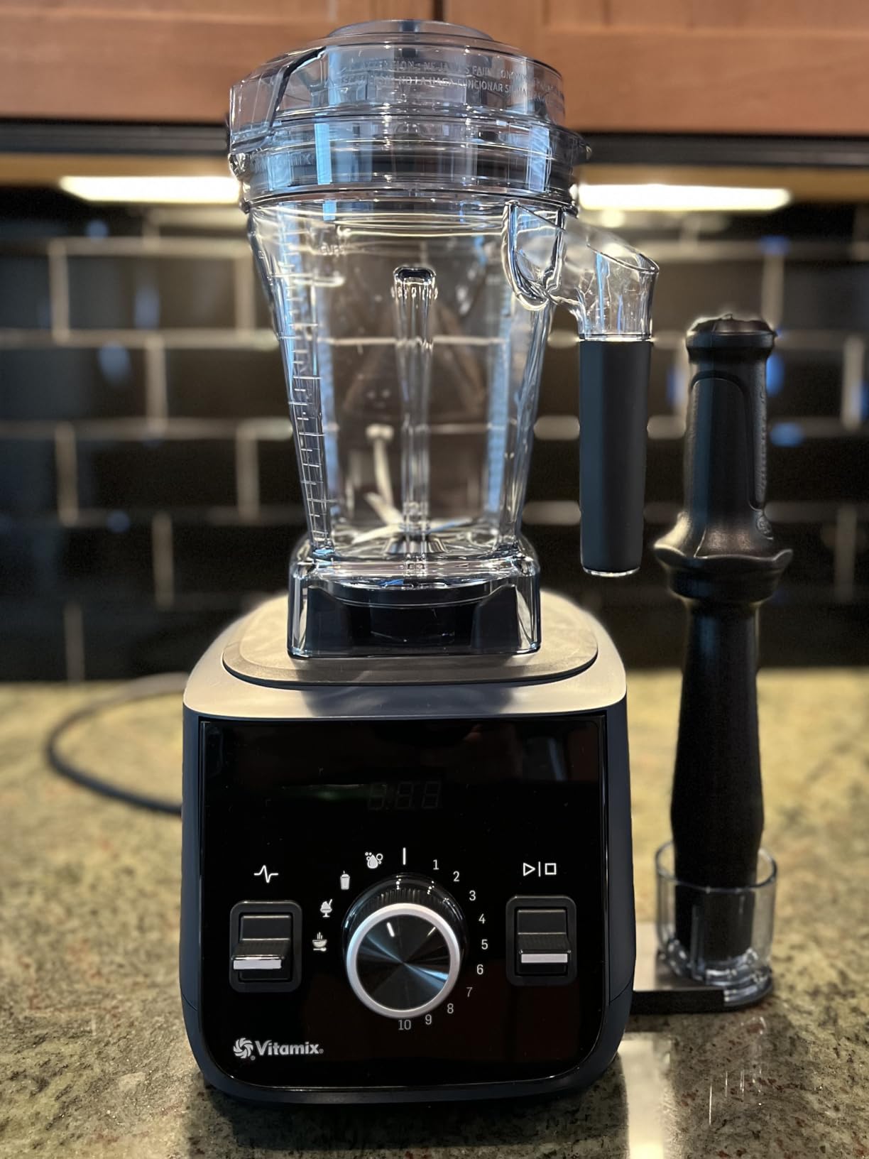 Vitamix Ascent X2 Blender with Three Blending Programs, Self-Cleaning Program, Professional-Grade Blender for Smoothies, Soups and More, Stainless-Steel Blades, 48 Oz Container, Shadow Black customer photo 1