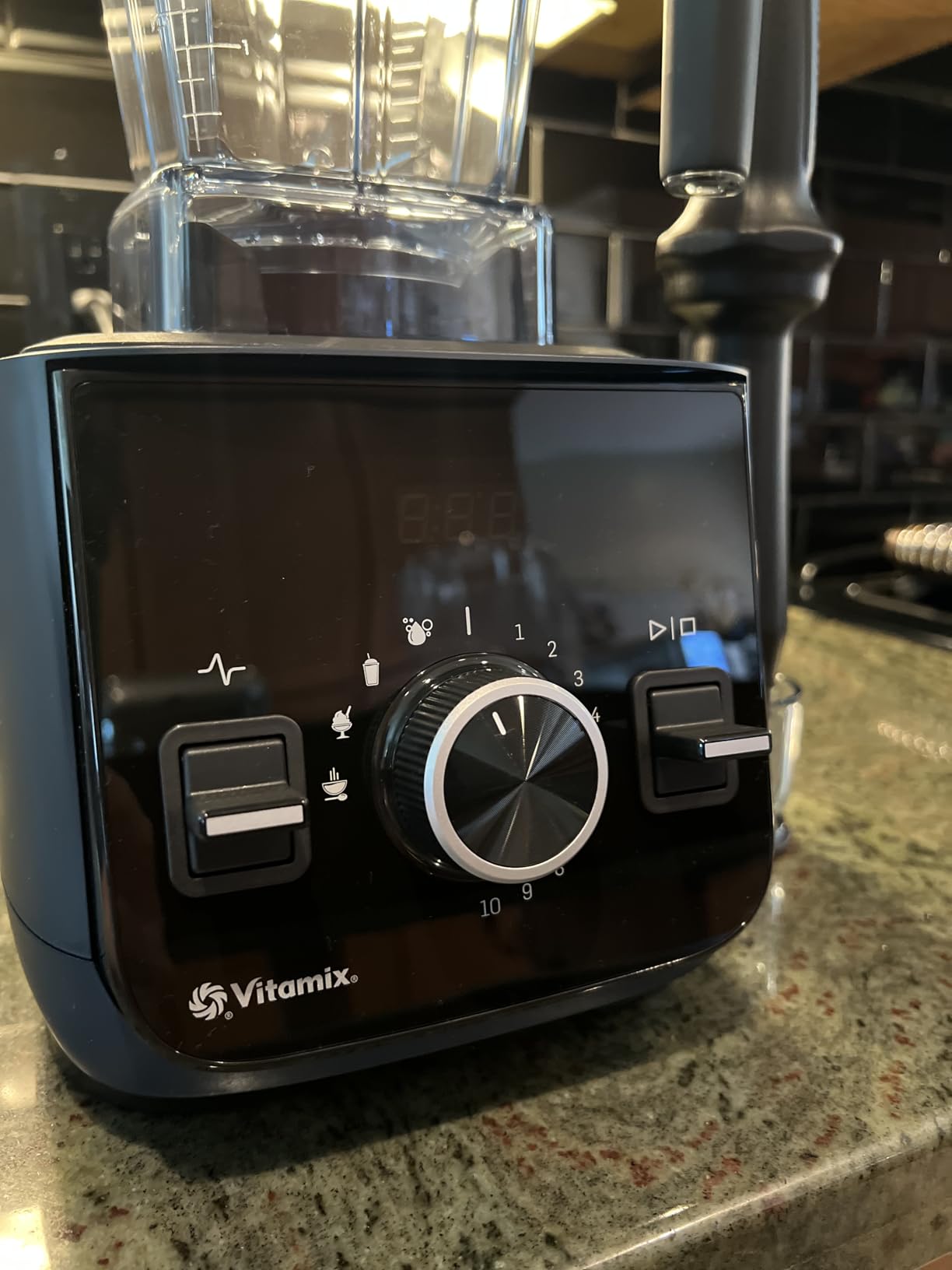 Vitamix Ascent X2 Blender with Three Blending Programs, Self-Cleaning Program, Professional-Grade Blender for Smoothies, Soups and More, Stainless-Steel Blades, 48 Oz Container, Shadow Black customer photo 2