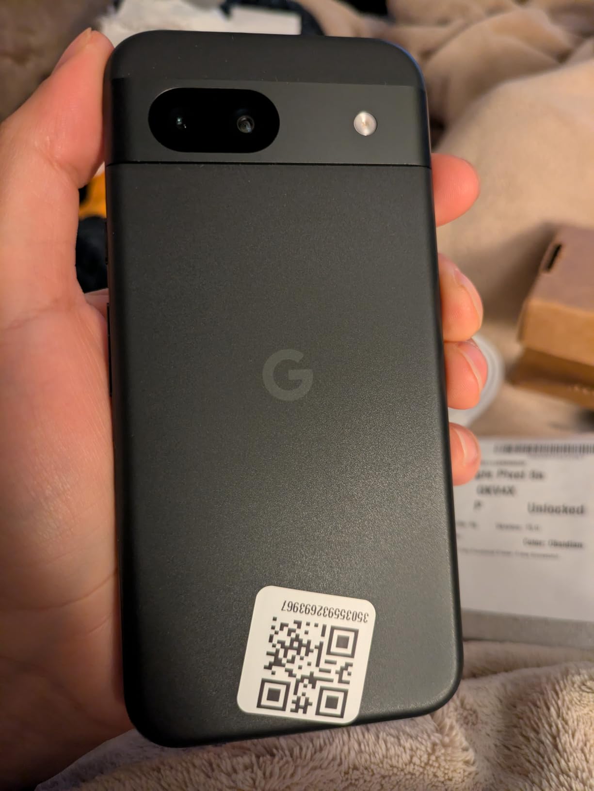 Google Pixel 8a 5G, 128GB + 8GB RAM, Obsidian - Unlocked (Renewed) customer photo 1