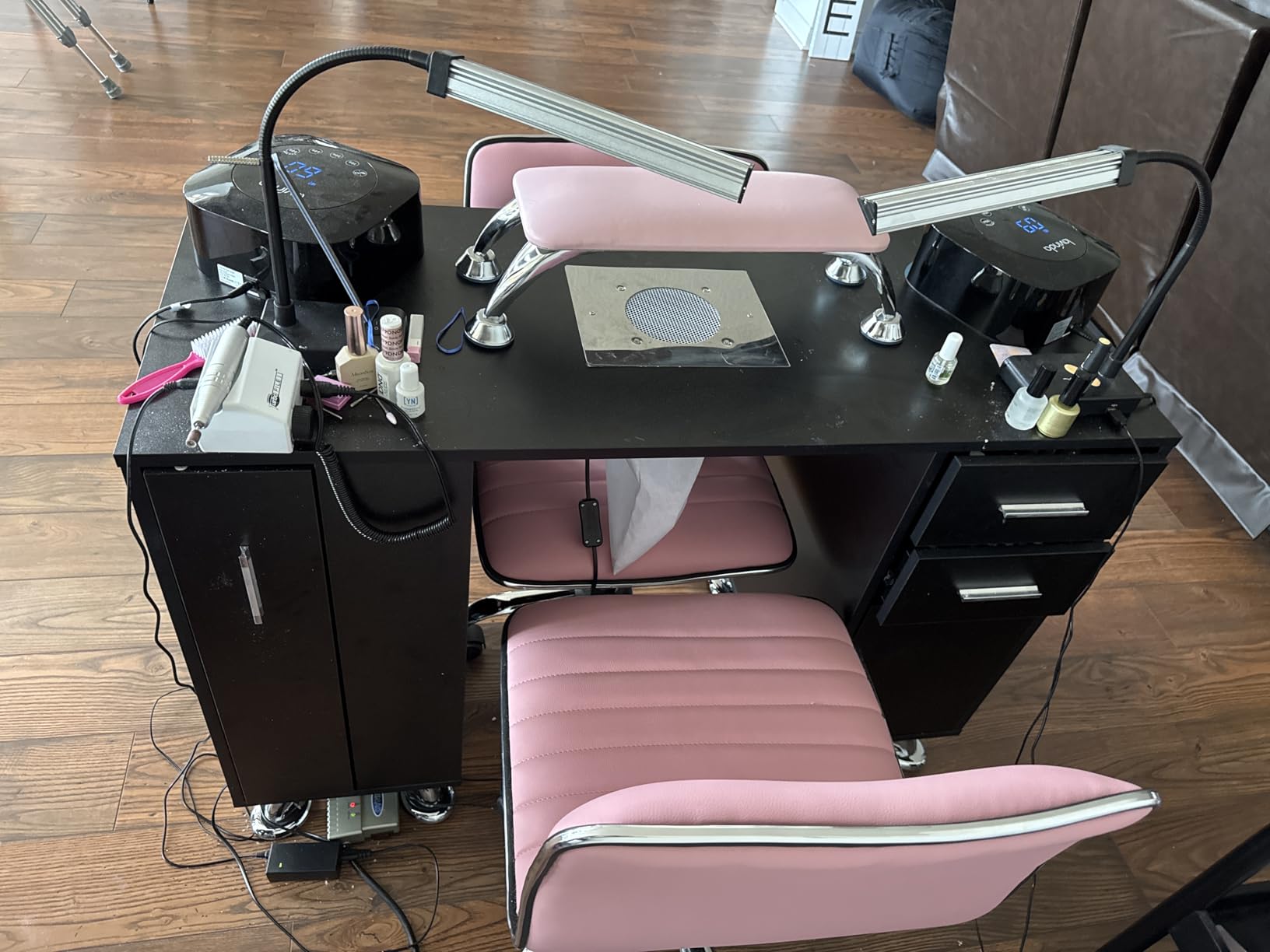 Manicure Table, Nail Tech Desk with Dust Collector, Acetone Resistant Nail Table Station with 4 Dust Bags & Wrist Rest, Beauty Salon Nail Supplies Workstation with Drawers Storage Cabinets, White customer photo 2