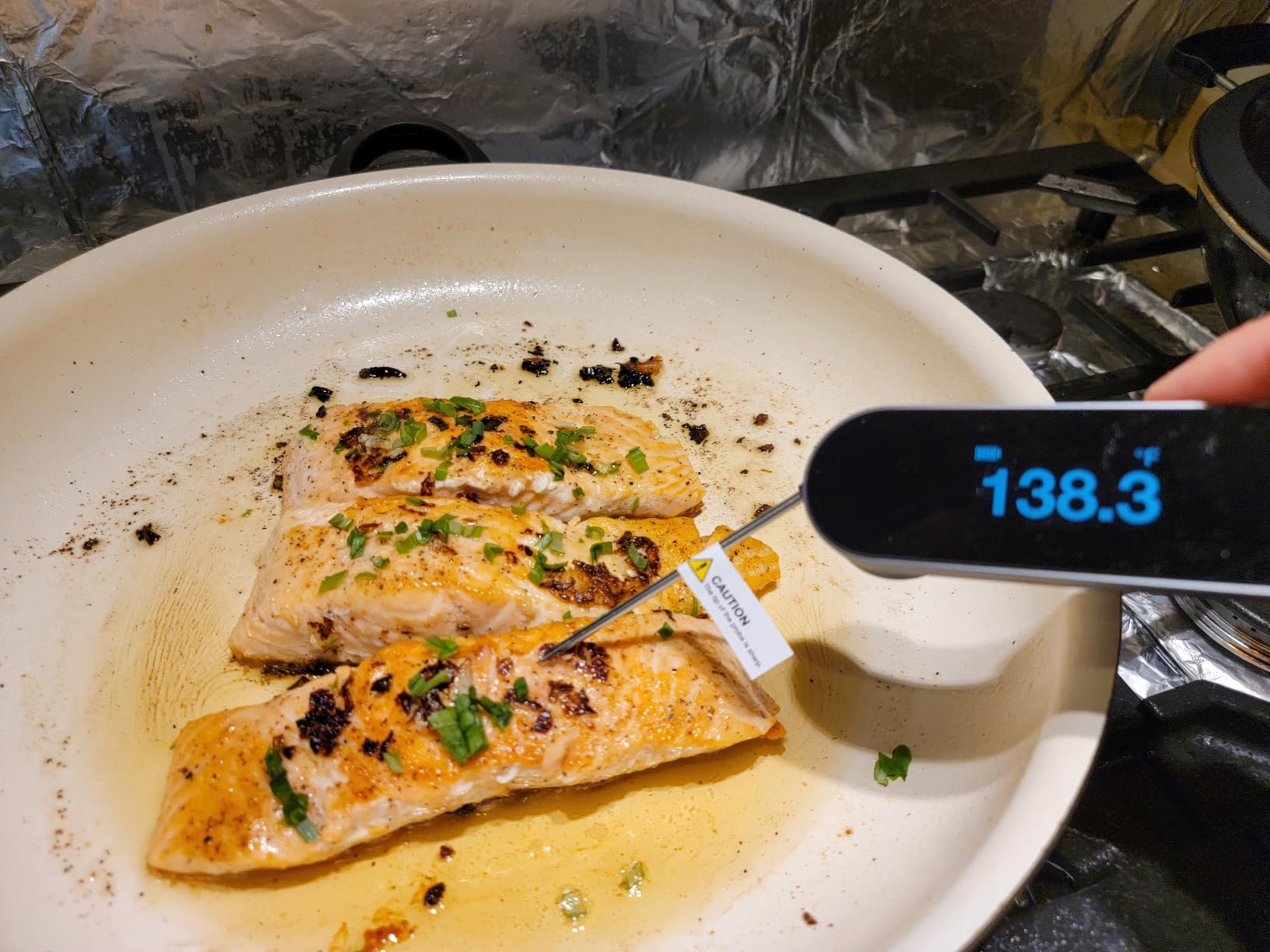 Typhur InstaProbe Core 0.5 Sec Instant Read Meat Thermometer Digital with Readable Display in Sunlight, IP67 Waterproof customer photo 2