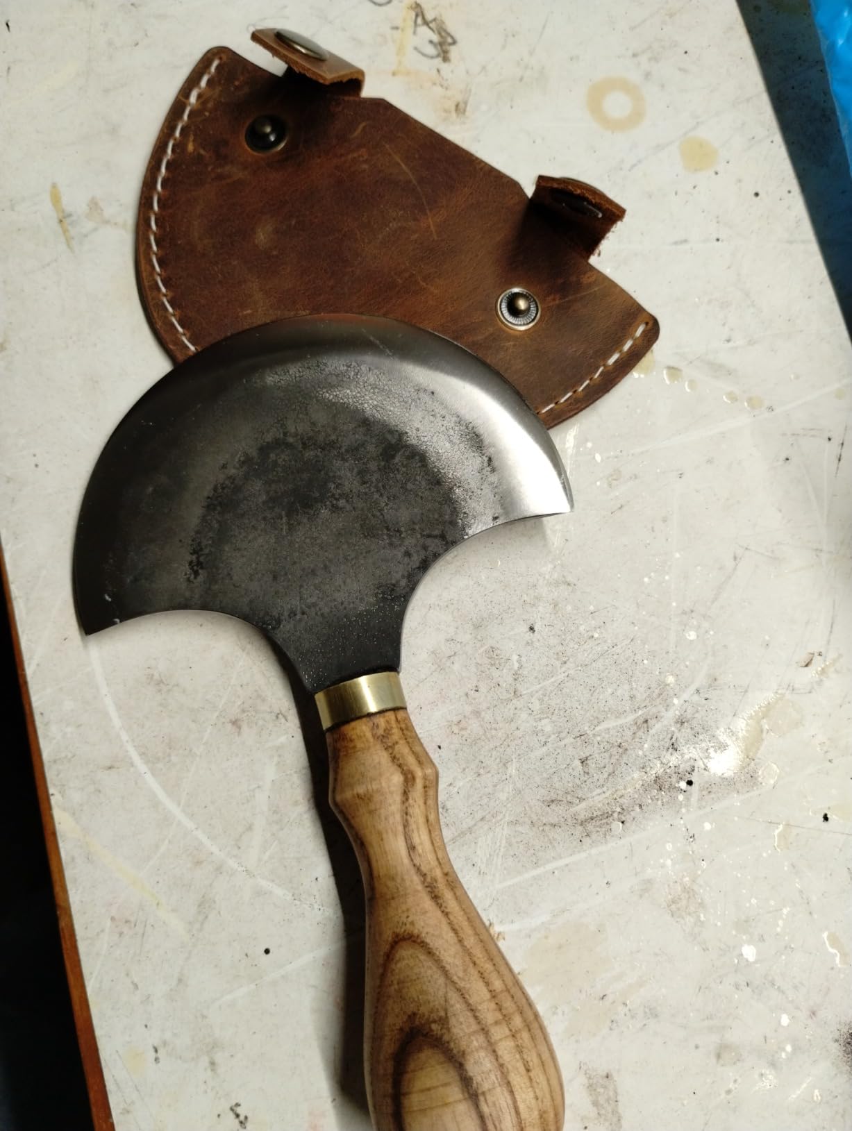 Sharky Leather Round Knife 4.1 in (10.5 cm) - Half Moon Head Knife for Leather - Carbon Steel Blade with Ash Wood Handle - Handmade in Ukraine (With Sheath) customer photo 1