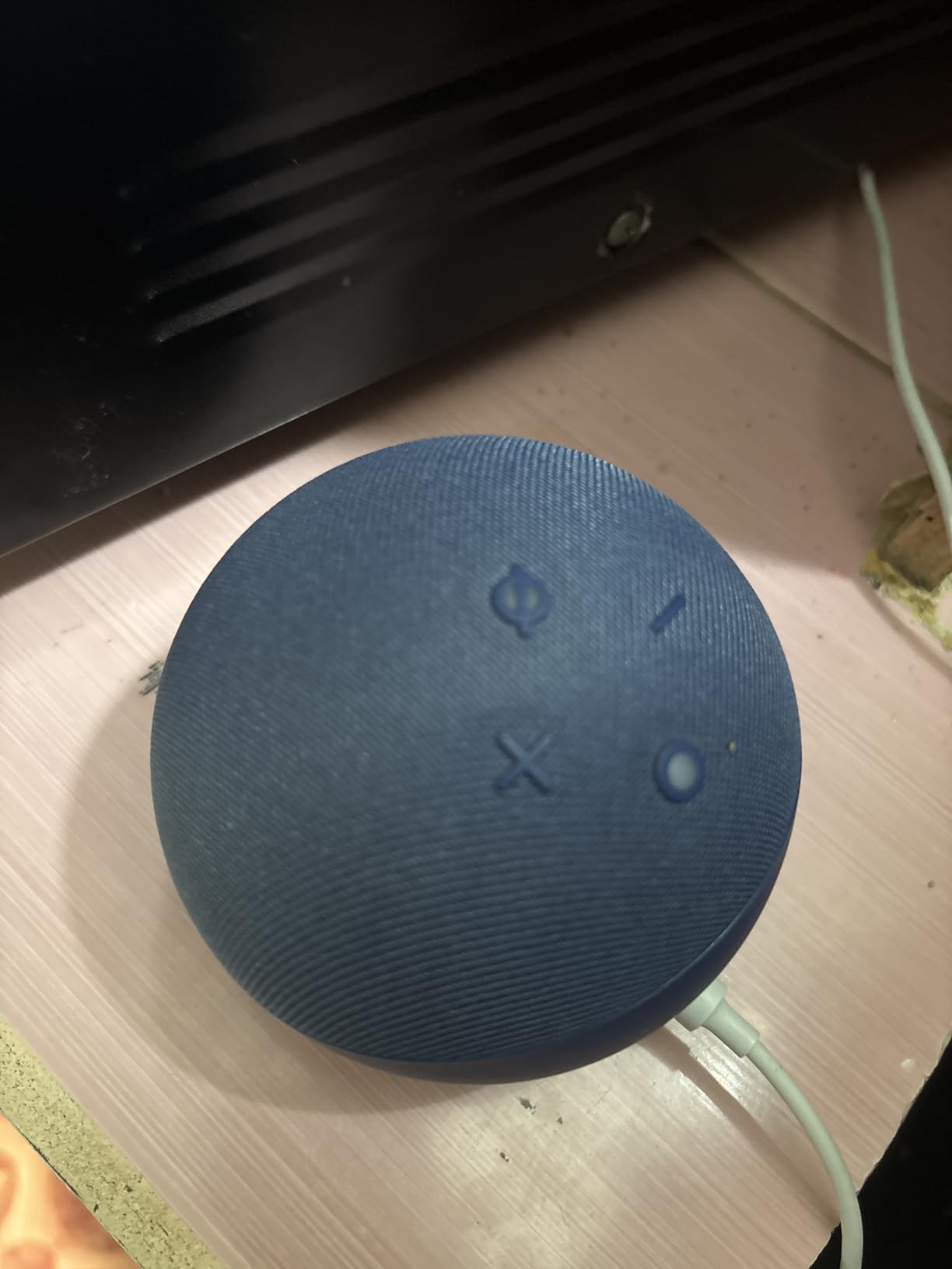 Echo Dot with Amazon Basics Smart Color Bulb customer photo 1