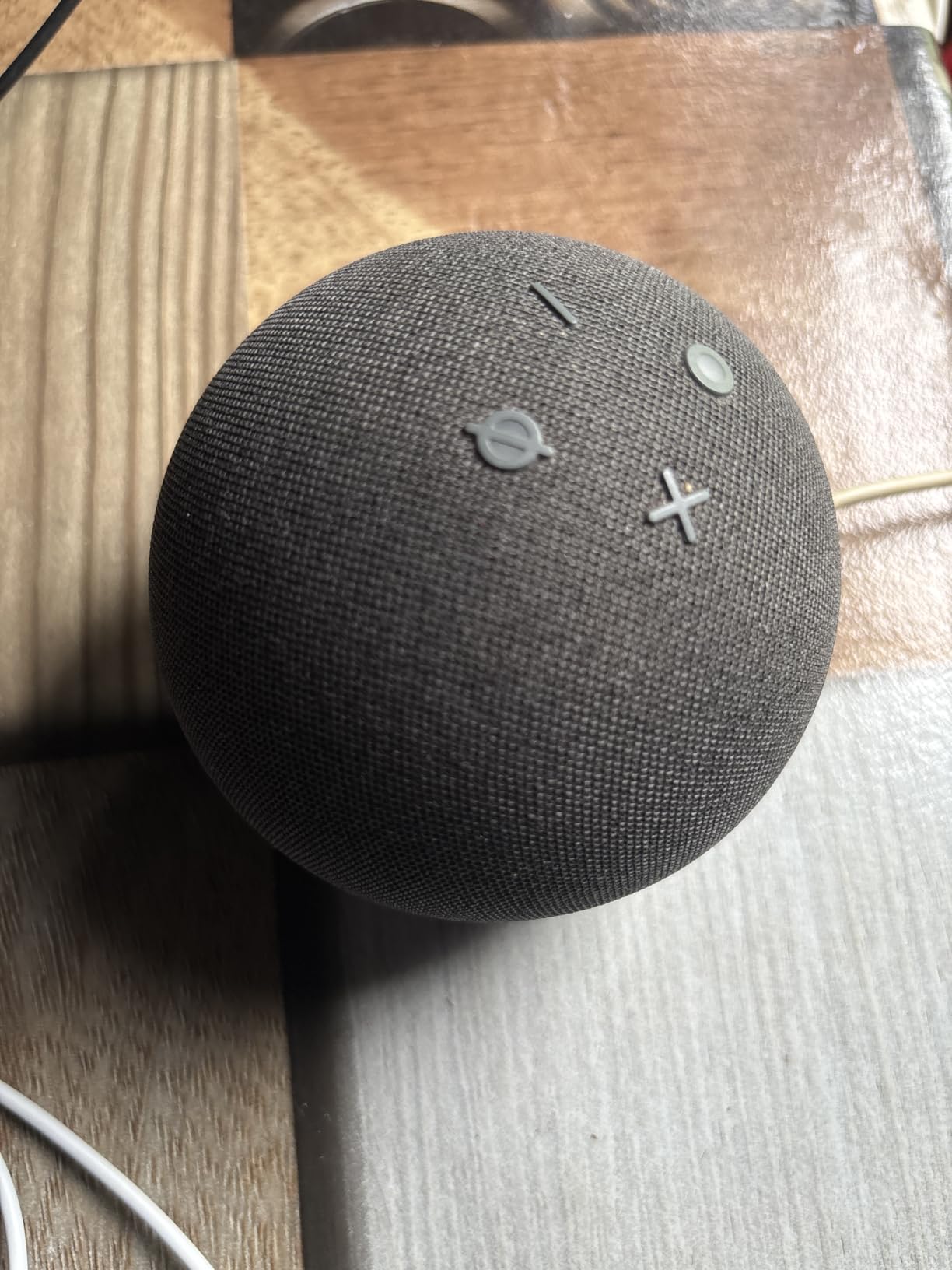 Echo Dot with Amazon Basics Smart Color Bulb customer photo 2