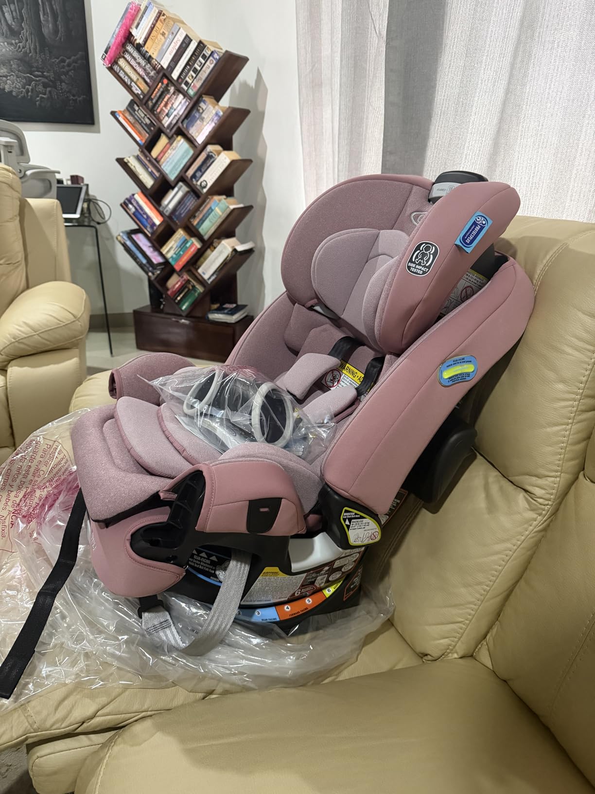 Graco 4Ever DLX 4-in-1 Baby Car Seat, Infant to Toddler Car Seat, 10 Years of Use, Rear-Facing, Forward-Facing, Highback Booster, and Backless Booster Seat Modes, Comfortable and Convenient, Charlie customer photo 1