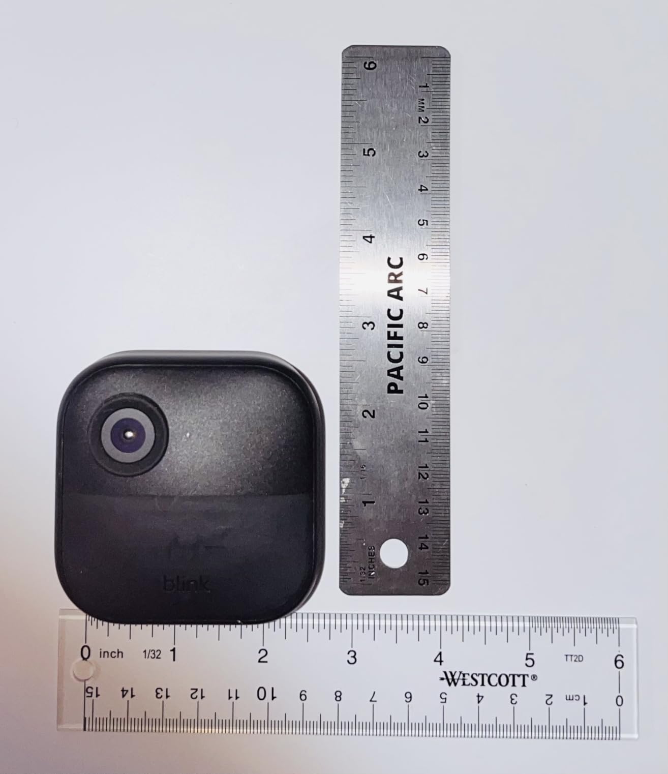 Blink Outdoor 4 - Wireless smart security camera, two-year battery life, 1080p HD day and infrared night live view, two-way talk. Sync Module Core included - 2 camera system customer photo 2