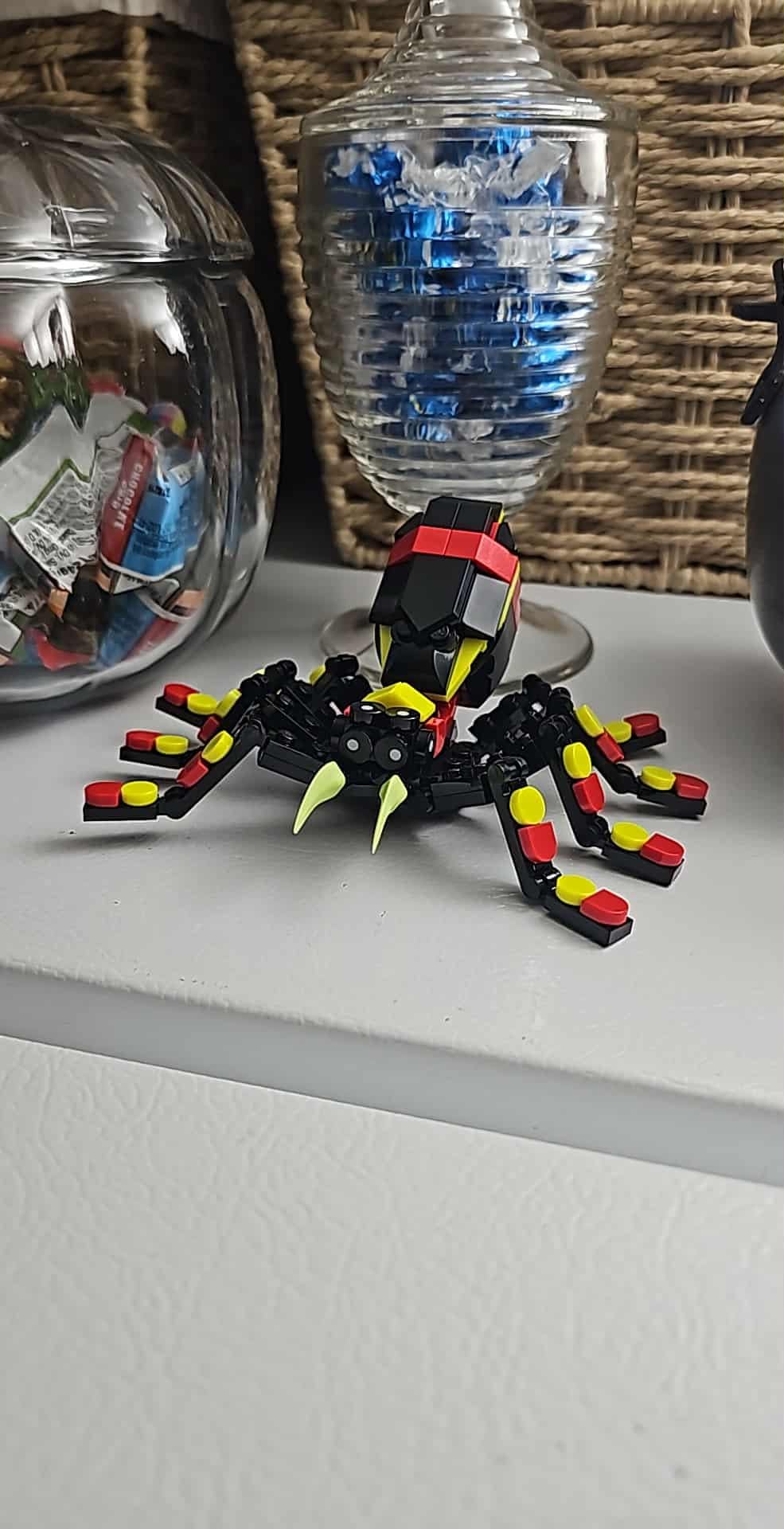 LEGO Creator 3 in 1 Wild Animals Surprising Spider Toy - Building Toy with 3 Build Options, Spider, Scorpion, or Snake - Animal Figures for Kids, Boys & Girls, Ages 7+ - Gift Idea for Birthday - 31159 customer photo 1