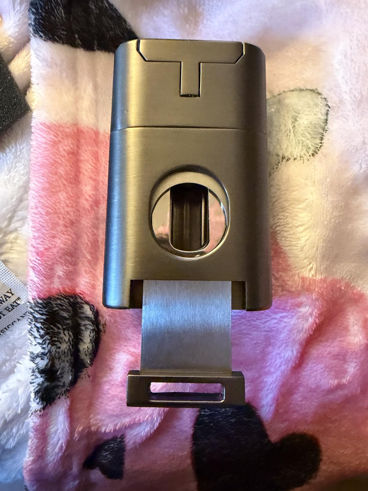 XIFEI 6-in-1 Cigar Lighter, Desktop Torch Lighter with Straight Cut V-Cut Cigar Cutter, Dual Cigar Punch, Cigar Draw Enhancer, Cigar Holder, 4 Jet Flame Refillable Butane Lighter Gift for Men (Gray) customer photo 1