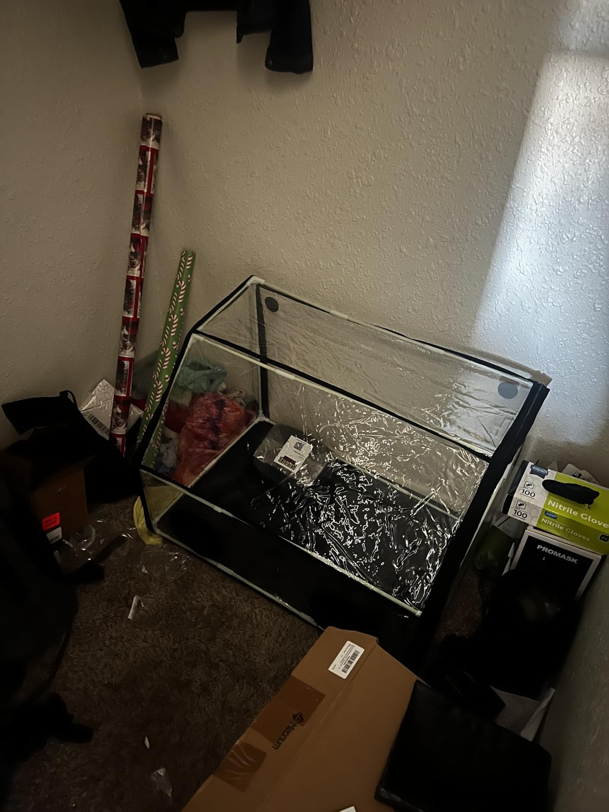 Meonum Mushroom Grow Tent and LED Growing Light Kit, 30 x 20 x 20 Inch Portable Large Still Air Box, Mycology Mushroom Growing Kit, Indoor Propagation Stations with 48 LED Mushroom Grow Lamp (Black) customer photo 1