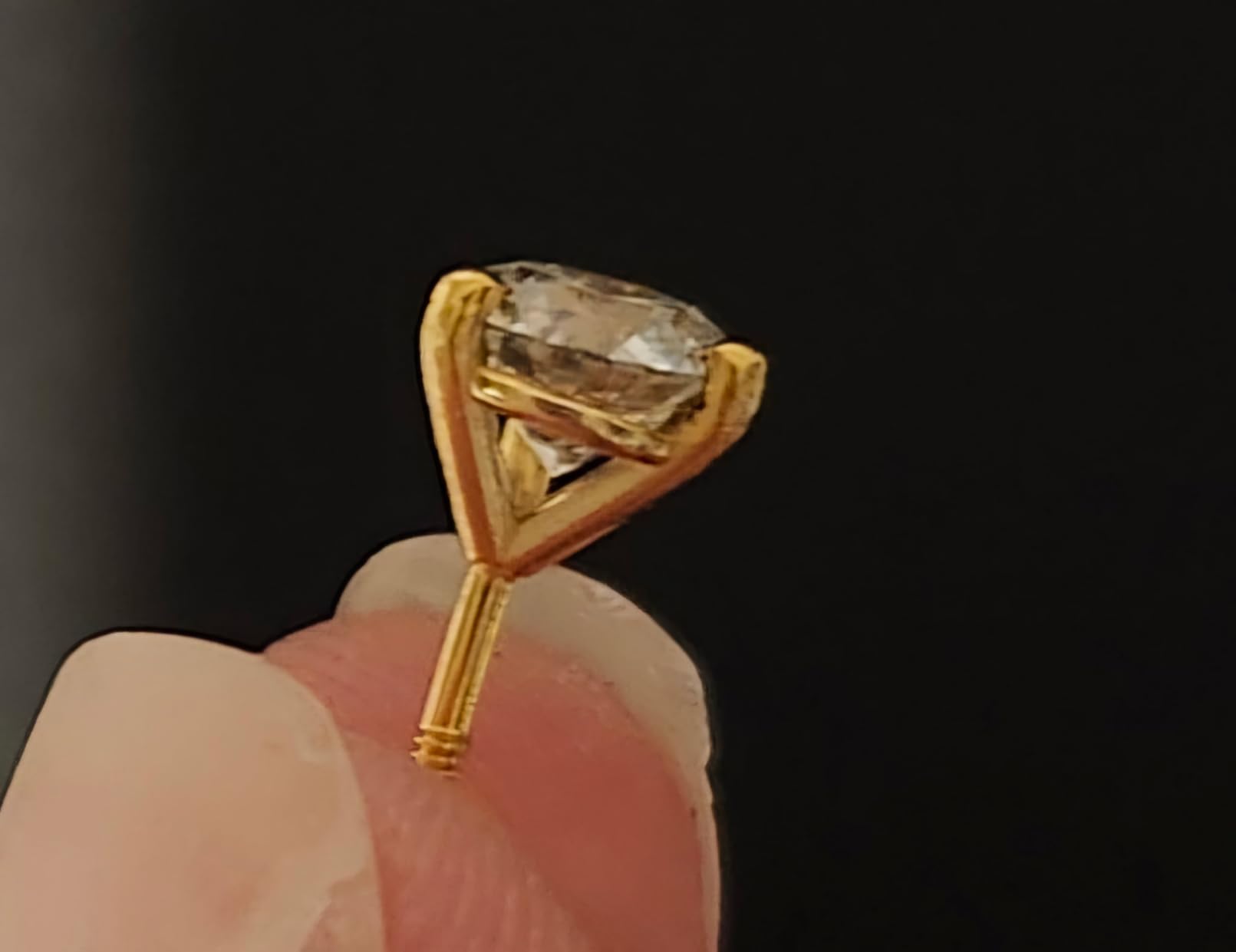 IGI Certified .50ct to 5.00 Carat Round Brilliant Lab-Grown Diamond 3-Prong Stud Earrings in 14k Yellow, White or Rose Gold With Screw Back Closure customer photo 2