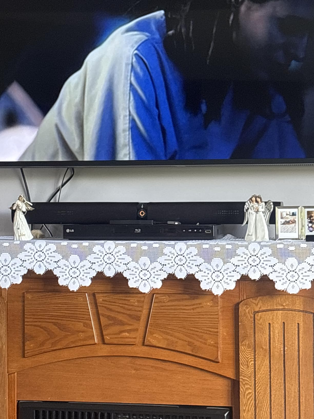 Sound Bar for Smart TV, Soundbar with Bluetooth/ARC/Opt/AUX Connect, Auto Volume Boost, 3 Equalizer Modes, 2 in 1 Detachable Soundbar for TV/PC/Gaming/Projectors customer photo 2