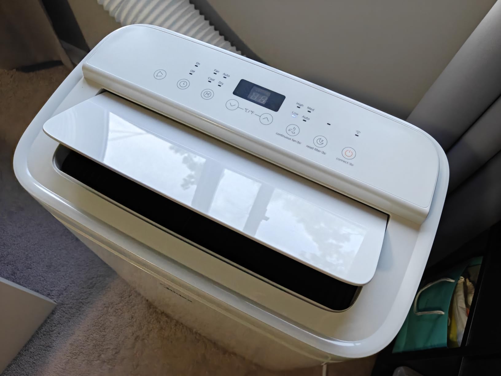 Midea 14,000 BTU ASHRAE (10,000 BTU SACC) Portable Air Conditioner, Cools up to 450 Sq.Ft., with Dehumidifier & Fan mode, Control with Remote, Amazon Alexa & Google Assistant, Easy-to-use and Install customer photo 1