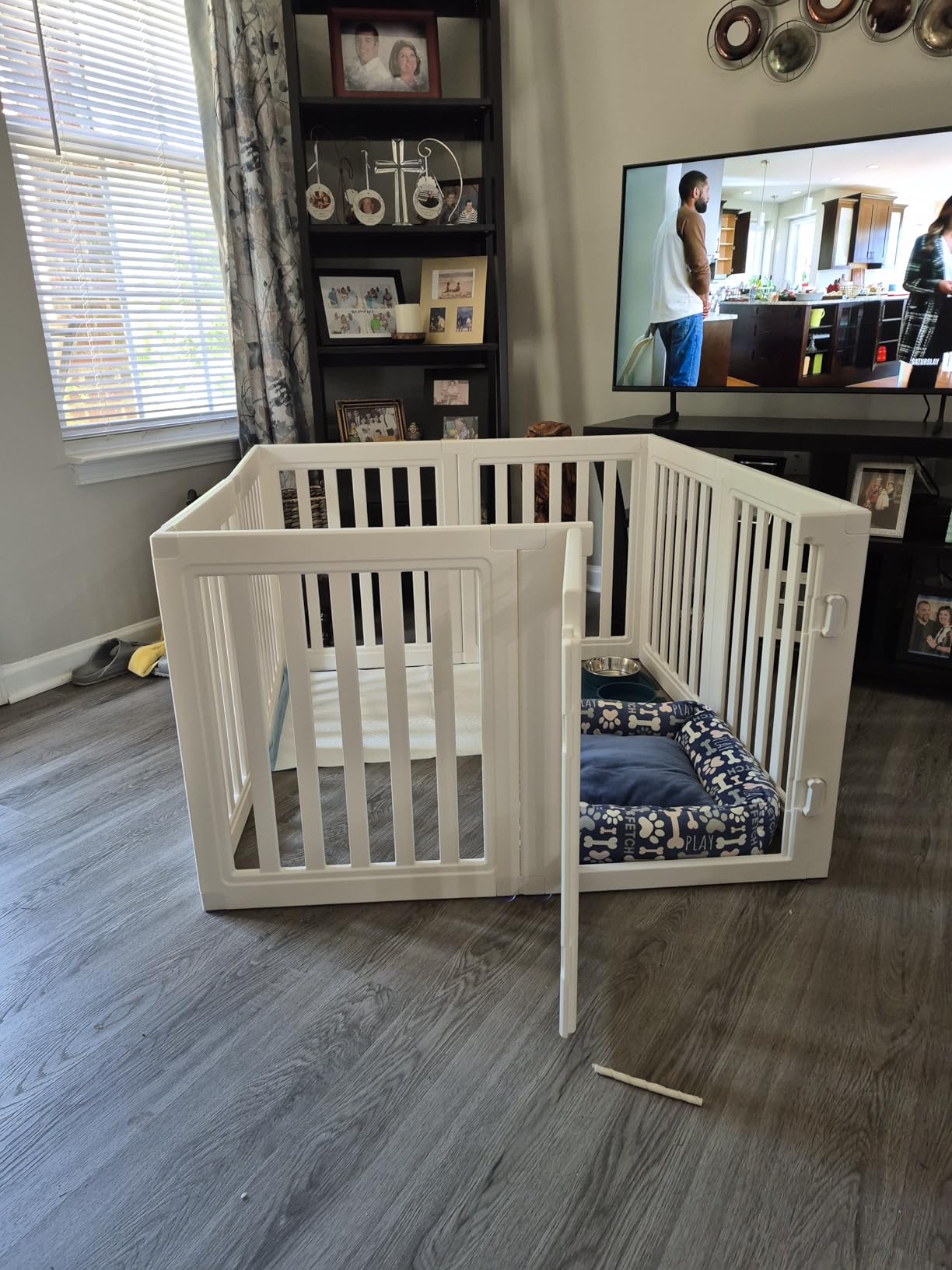Dog Playpen, Clear Dog Pen, Dog Pen Indoor, Easy to Install and Remove Dog Play Pen, Puppy Playpen Suitable for Dogs, Cats,Dog Playpen Indoor (White, 23.6 inch Height, 8 Panels) customer photo 1
