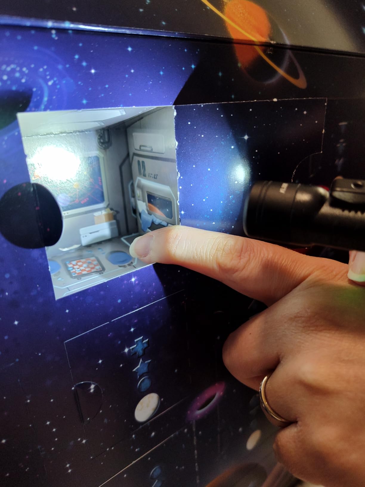 EXIT: The Game - Advent Calendar - The Intergalactic Race | Holiday Escape Room | 24 Days of Riddles | Christmas Tradition | Space Game customer photo 2