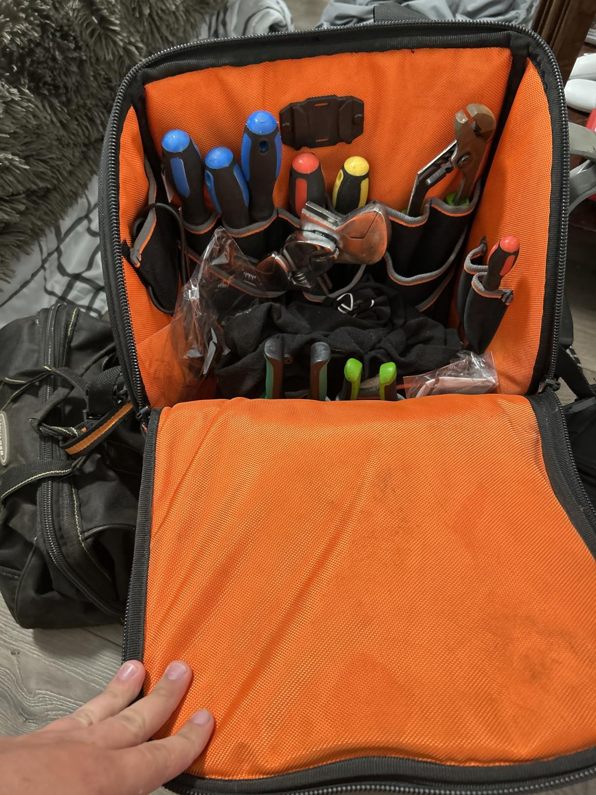 Klein Tools 62482 Tool Backpack, Tool-Station Pro Heavy-Duty Organizer with 27 Pockets, Large Interior, Molded Bottom, Electrician Tool Bag customer photo 2