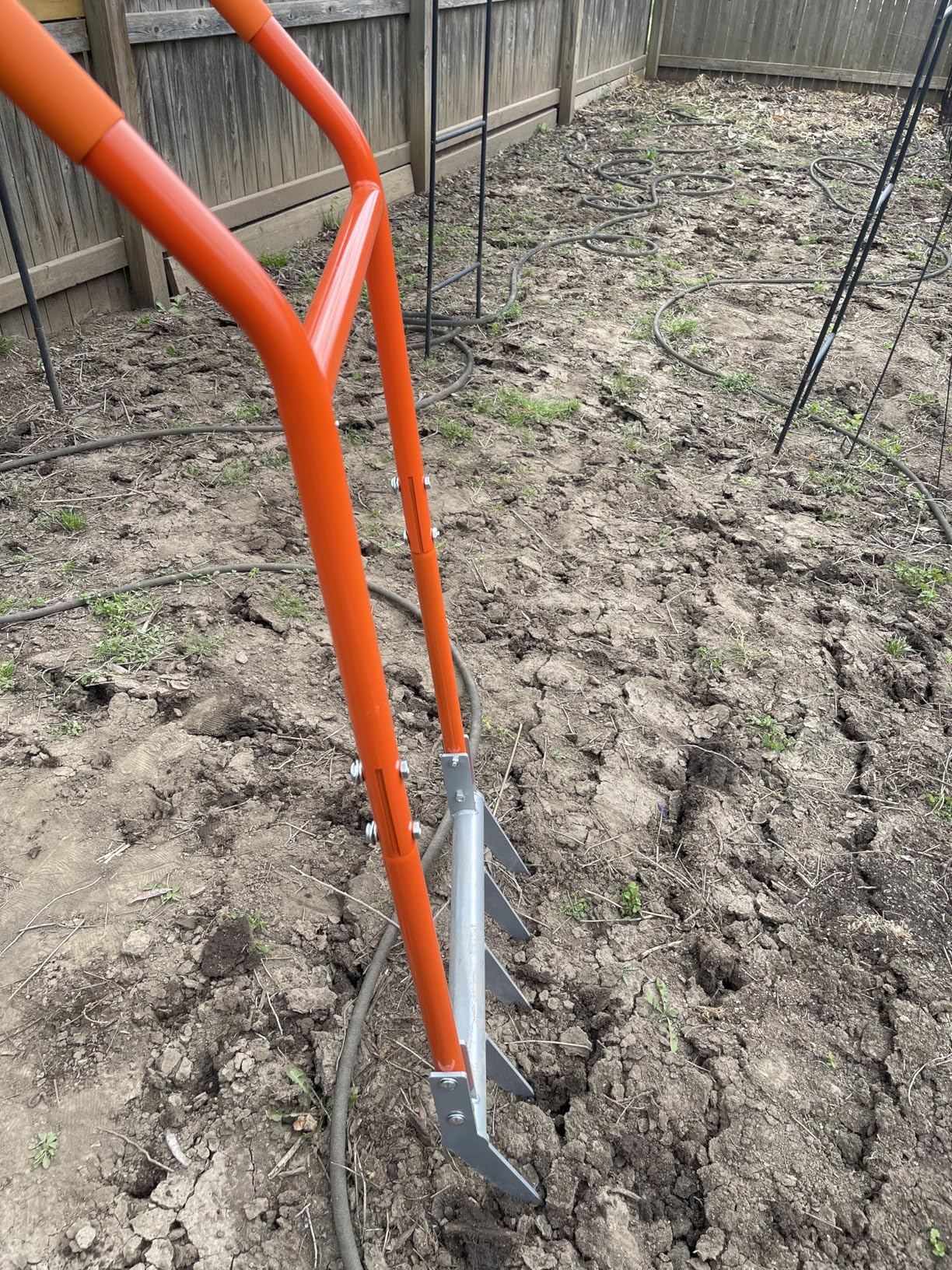 VASALAID Broadfork 5-Tine Broad Fork for Gardening Ergonomic U-Shaped Design Heavy Duty Broadfork Tool for Gardening Cultivating Farm Garden Digging Crushing Aerate Soil (Patent Pending) customer photo 1