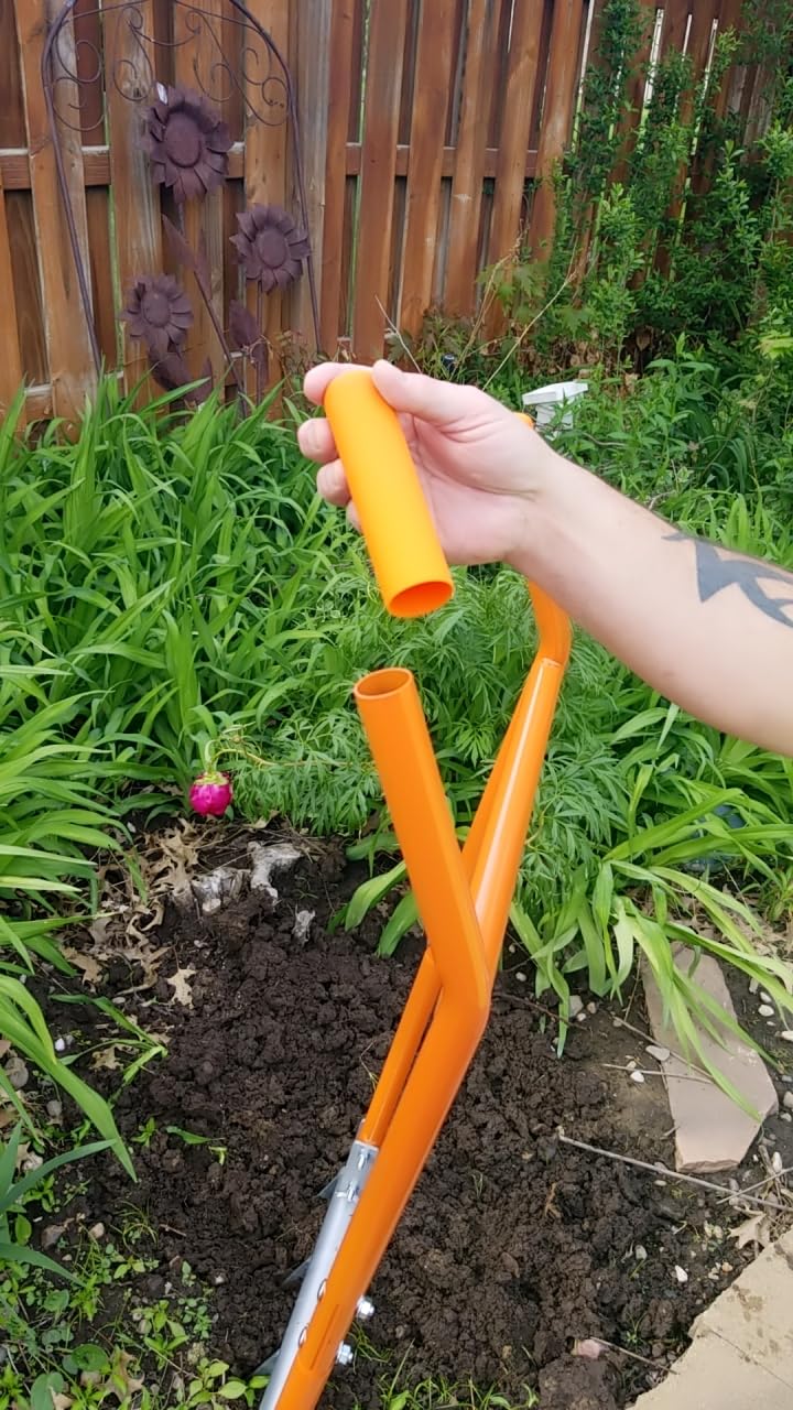 VASALAID Broadfork 5-Tine Broad Fork for Gardening Ergonomic U-Shaped Design Heavy Duty Broadfork Tool for Gardening Cultivating Farm Garden Digging Crushing Aerate Soil (Patent Pending) customer photo 2