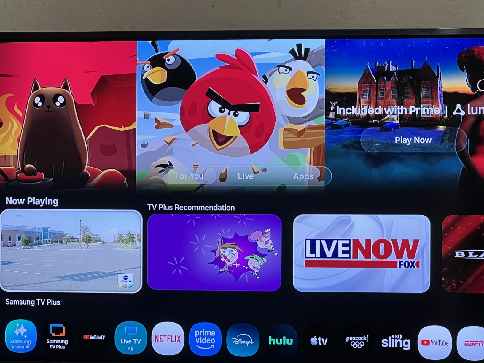 32-Inch Class QLED Q8F 4K UHD Smart TV (2025 Model) Q4 AI Processor, 100% Color Volume with Quantum Dot, AirSlim Design, Endless Free Content, Samsung Vision AI, Alexa Built-in customer photo 2