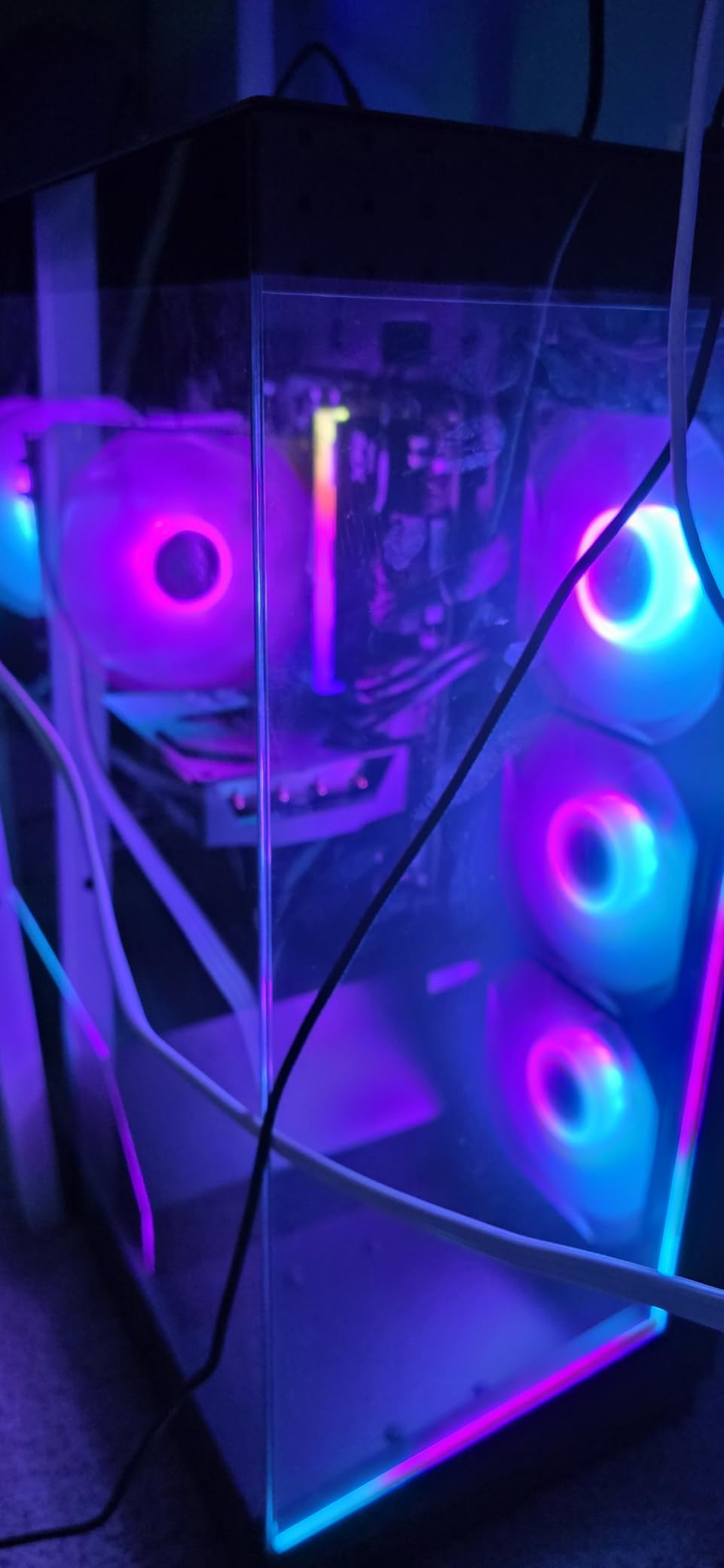 CyberPowerPC Gamer Master Gaming PC, AMD Ryzen 7 8700F 4.1GHz, GeForce RTX 5060 Ti 8GB, 16GB DDR5, 1TB PCIe 4.0 SSD, WiFi Ready & Windows 11 Home (GMA2900A3) customer photo 2