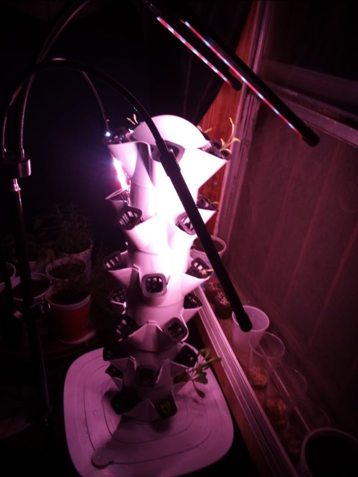 VEVOR Hydroponic Growing System, 30 Pods Vertical 6 Tiers Hydroponic Tower, Home Hydronic Garden with Water Pump & Timer, Water Circulation Plants Germination Kit for Indoor Herbs Fruits & Vegetables customer photo 1