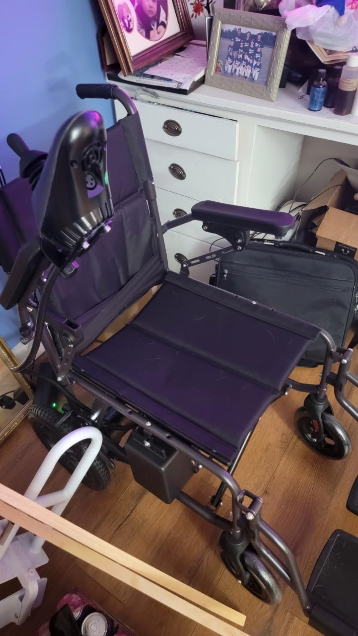 Electric Wheelchairs for Adults, Lightweight Electric Wheelchair, Foldable Travel Motorized Wheelchairs for Seniors, Folding Portable Mobility Scooter, Compact Fold Power Wheelchair customer photo 2