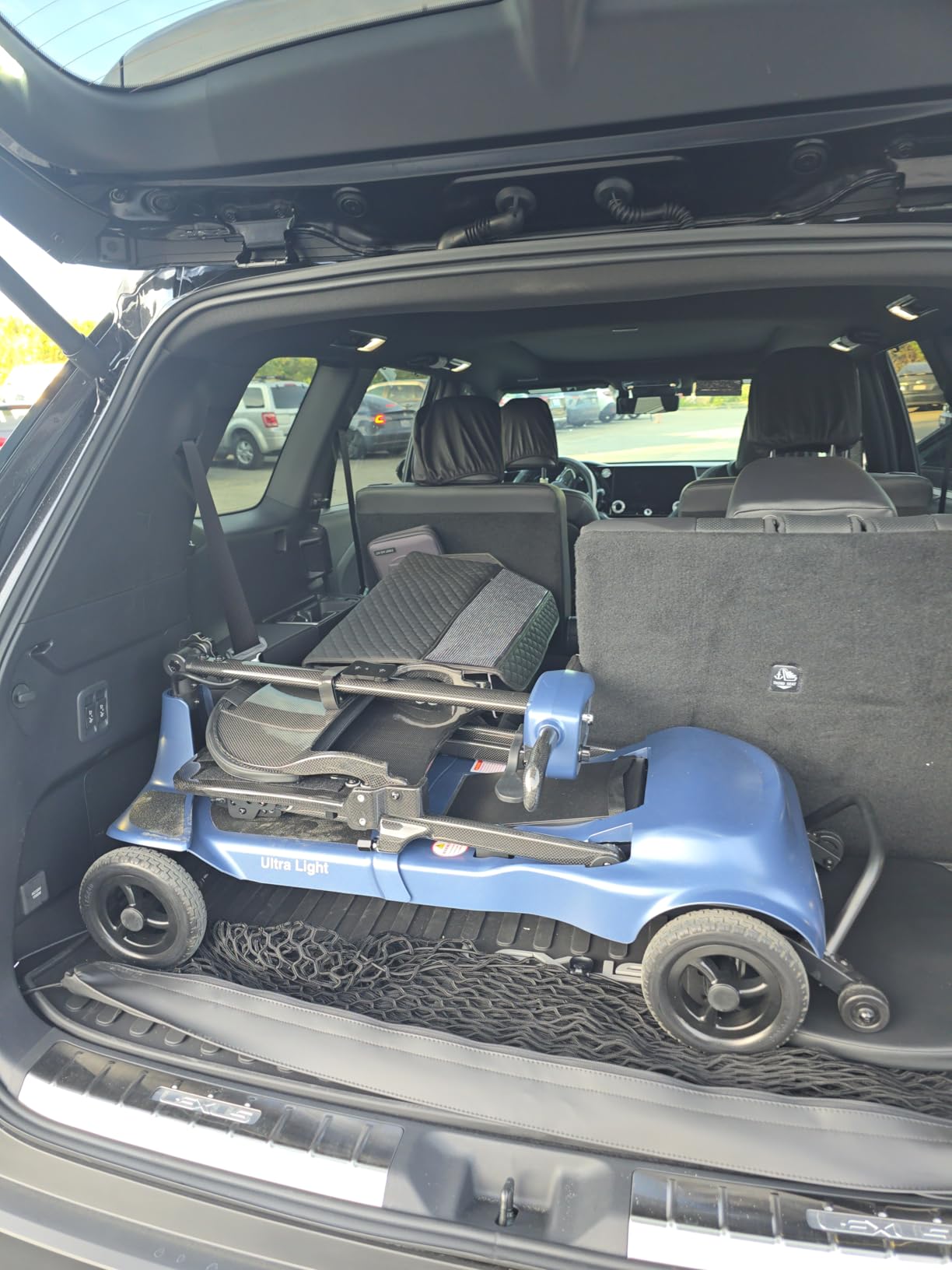 Mobility Scooters for Adults & Seniors - Ultra Lightweight 27.5 lbs Carbon Fiber Folding Electric Scooter - Airlines Approved All-Terrain Portable Scooter with Basket and Charger Included-Blue customer photo 1