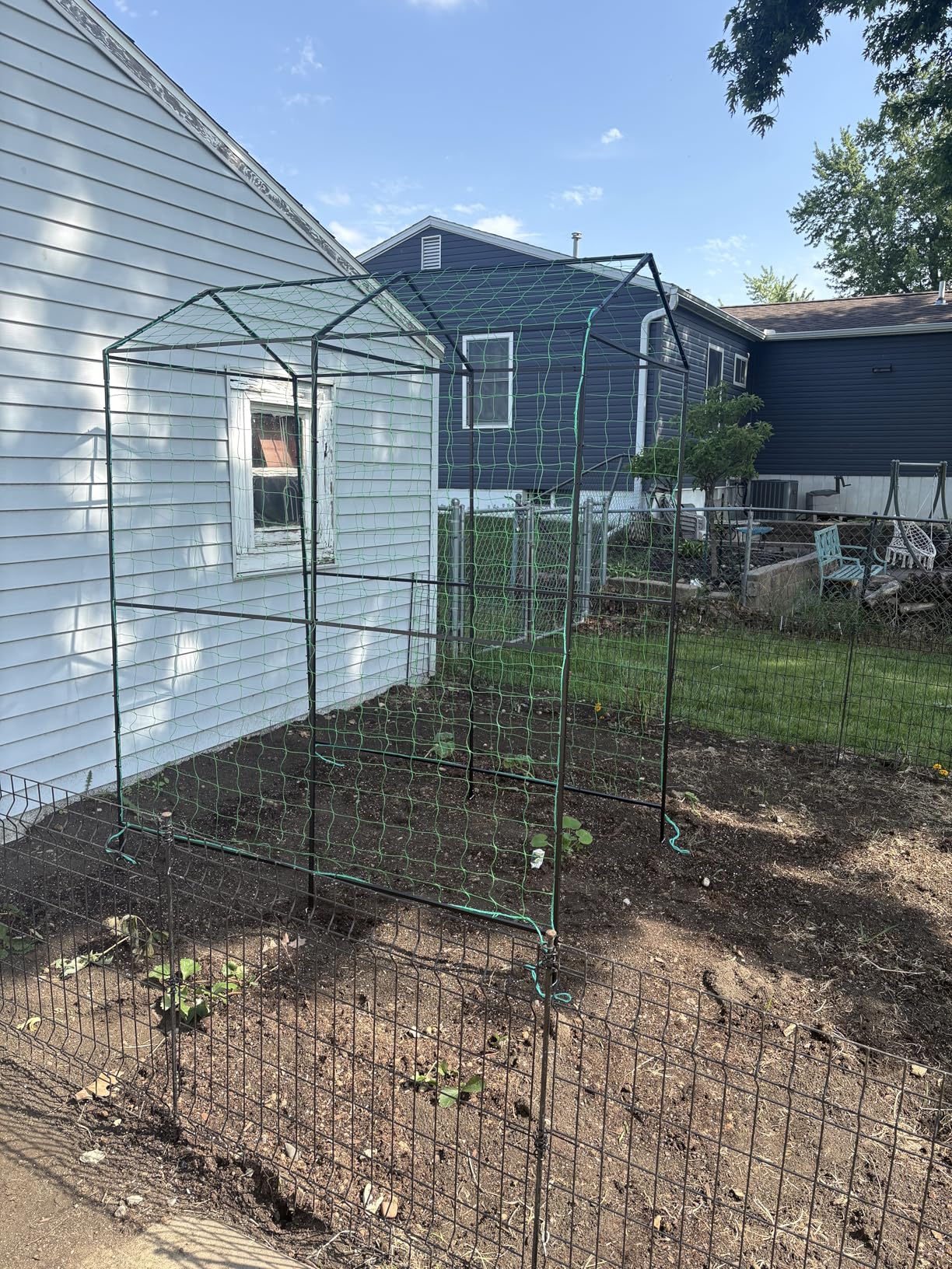 Metal Garden Arch Trellis for Climbing Plants Outdoor, 7.1FT Extra Tall Cucumber Trellis for Raised Bed, Plant Trellis for Vegetable Fruit Flower Vine (Black) customer photo 2