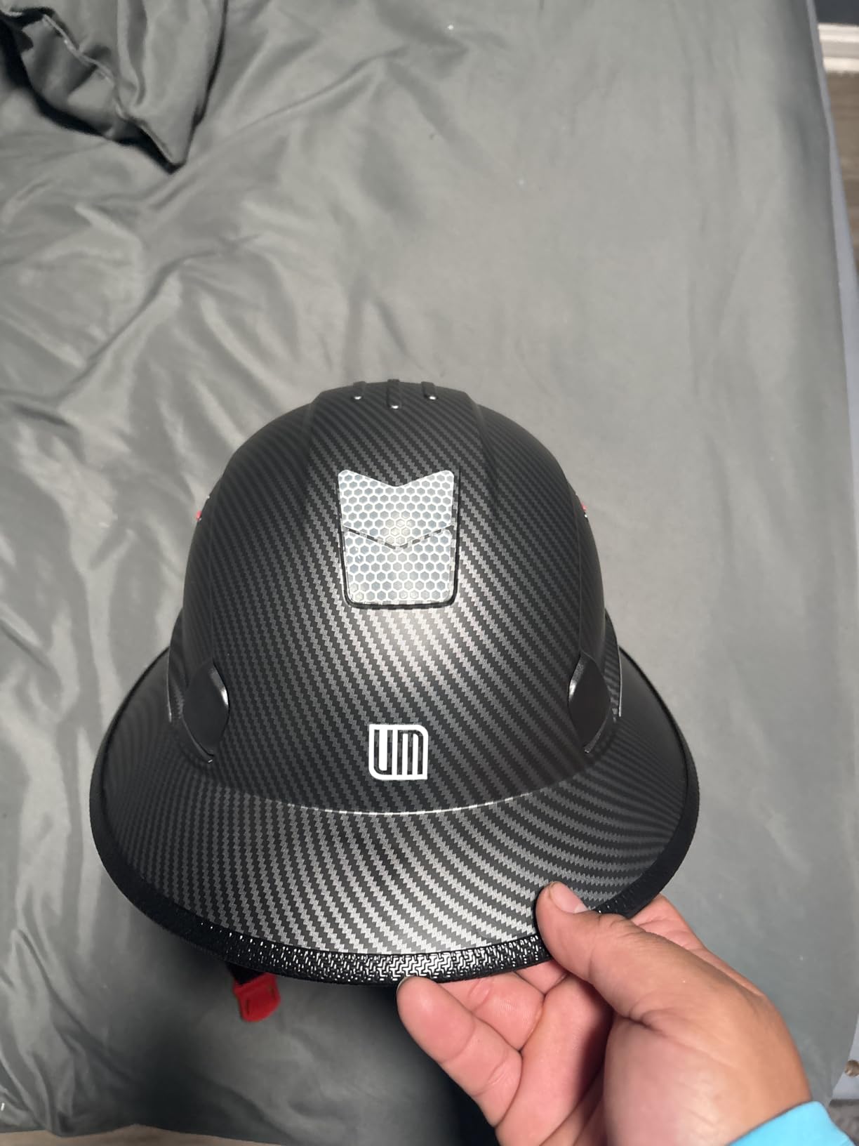 UM ULTRAMAXX Full Brim Hard Hat with Built-in Visor, ANSI Z89.1 OSHA Approved Construction Safety Helmet with Chin Strap for Men Women customer photo 2