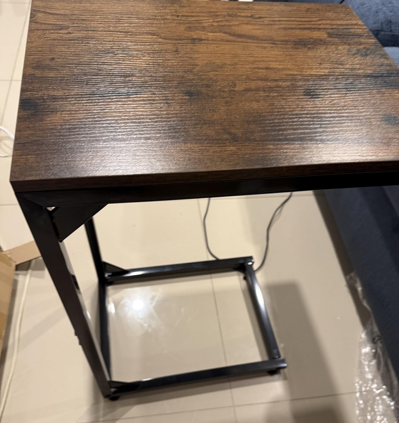 Simple Trending C Shaped End Table, TV Tray for Couch, Small Side Table with Metal Frame, for Living Room Bedroom, Rustic Brown customer photo 1