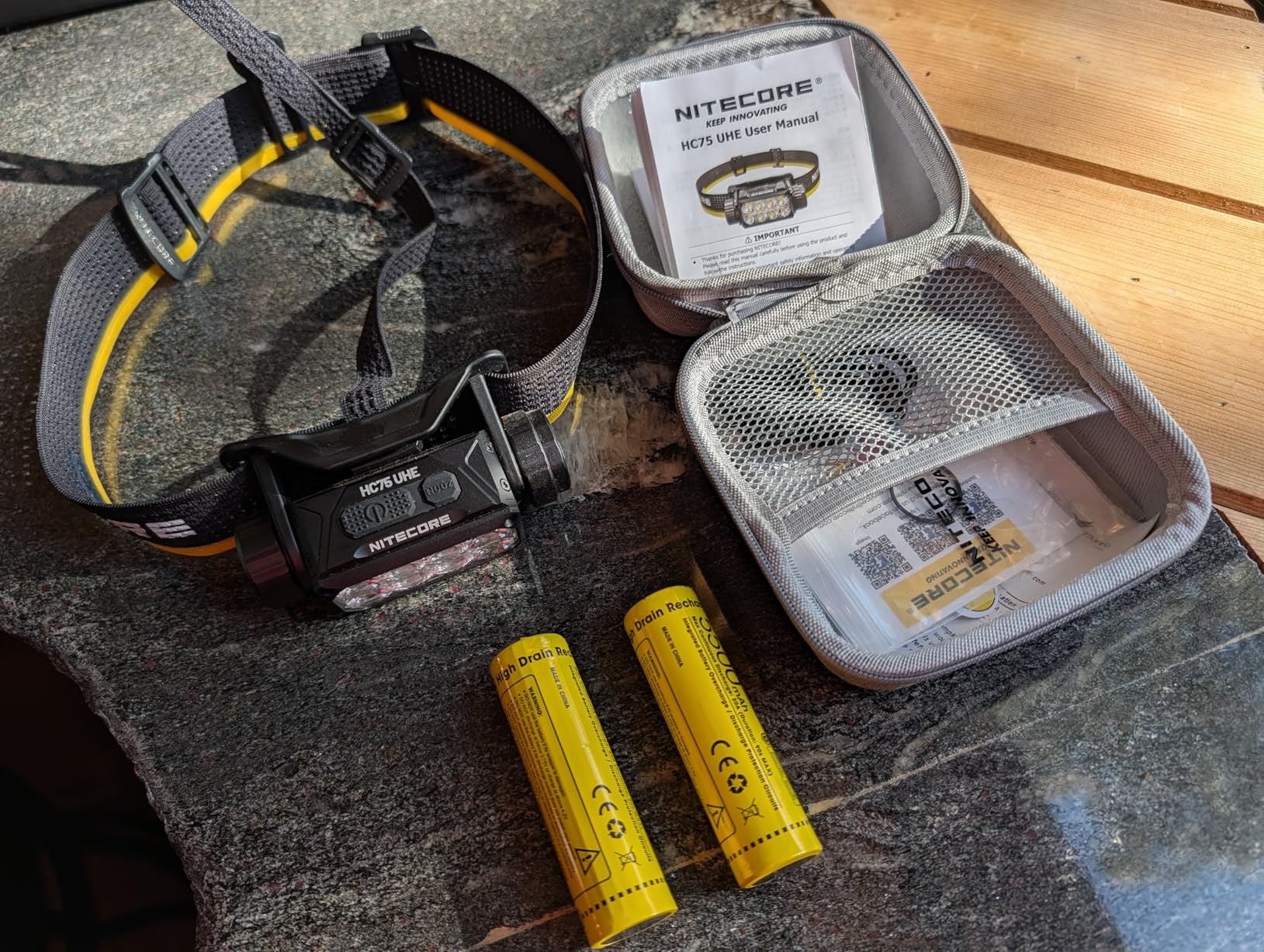 Nitecore HC75 UHE 3000 Lumen USB-C Rechargeable Zoomable Work Headlamp, White and Red Beams for Industrial Work customer photo 1